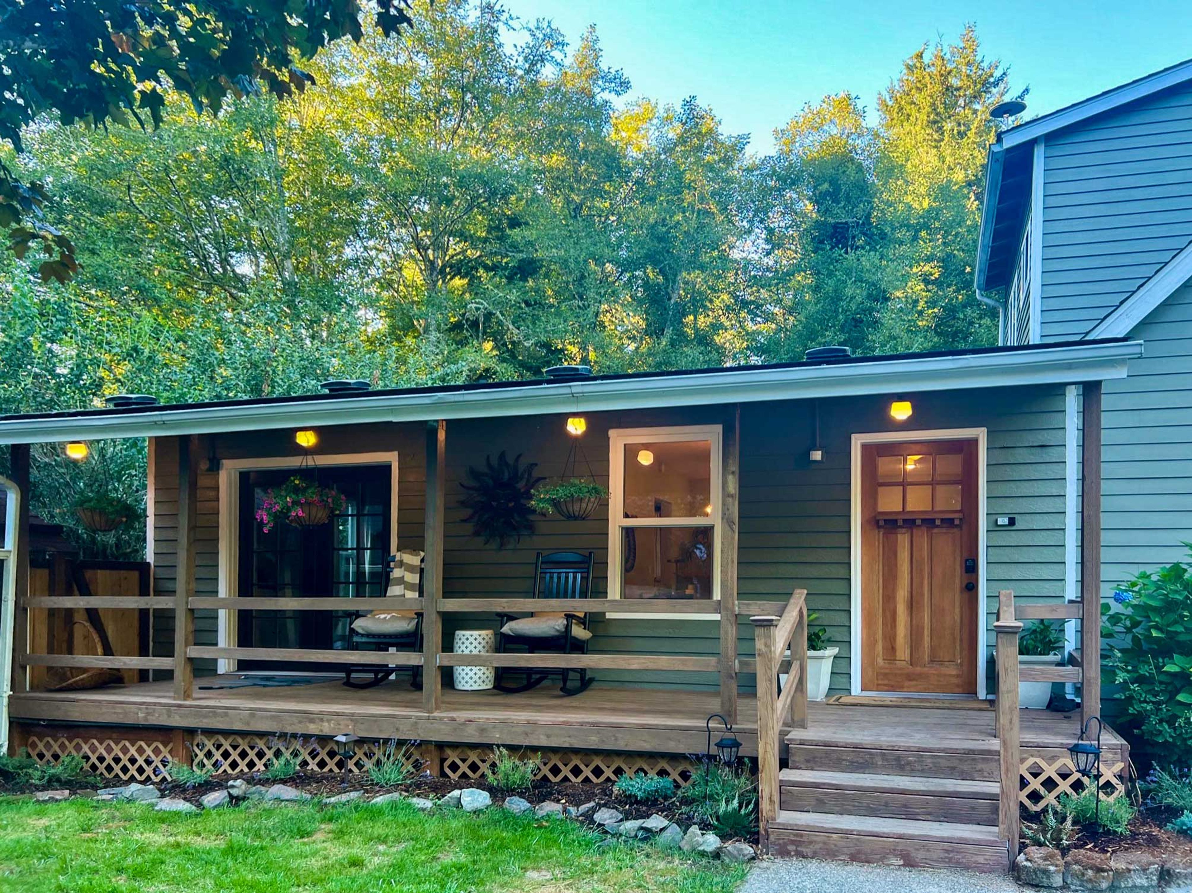 House Exterior | Covered Porch
