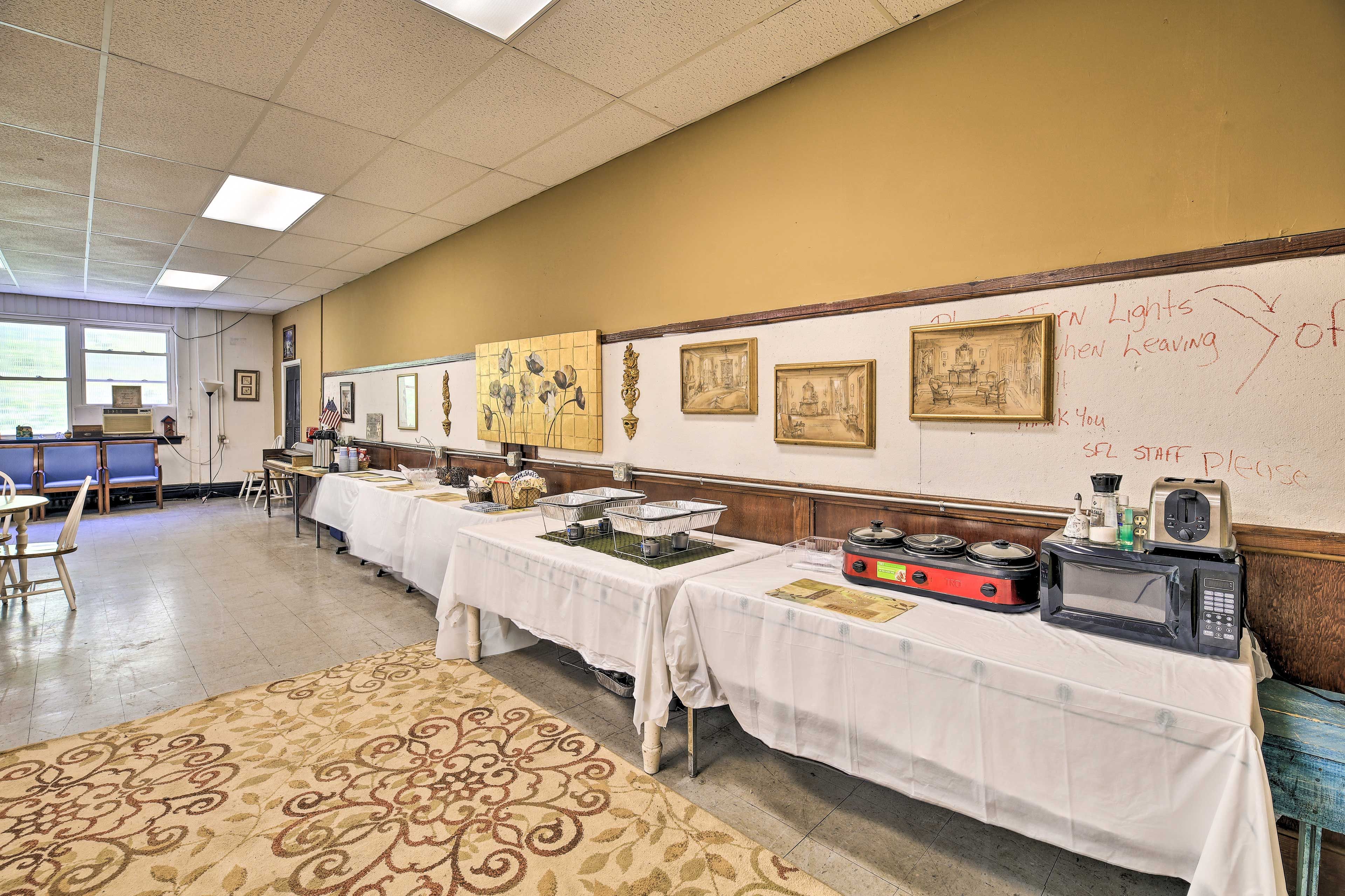 Community Dining Room | Coffee Makers | Microwave