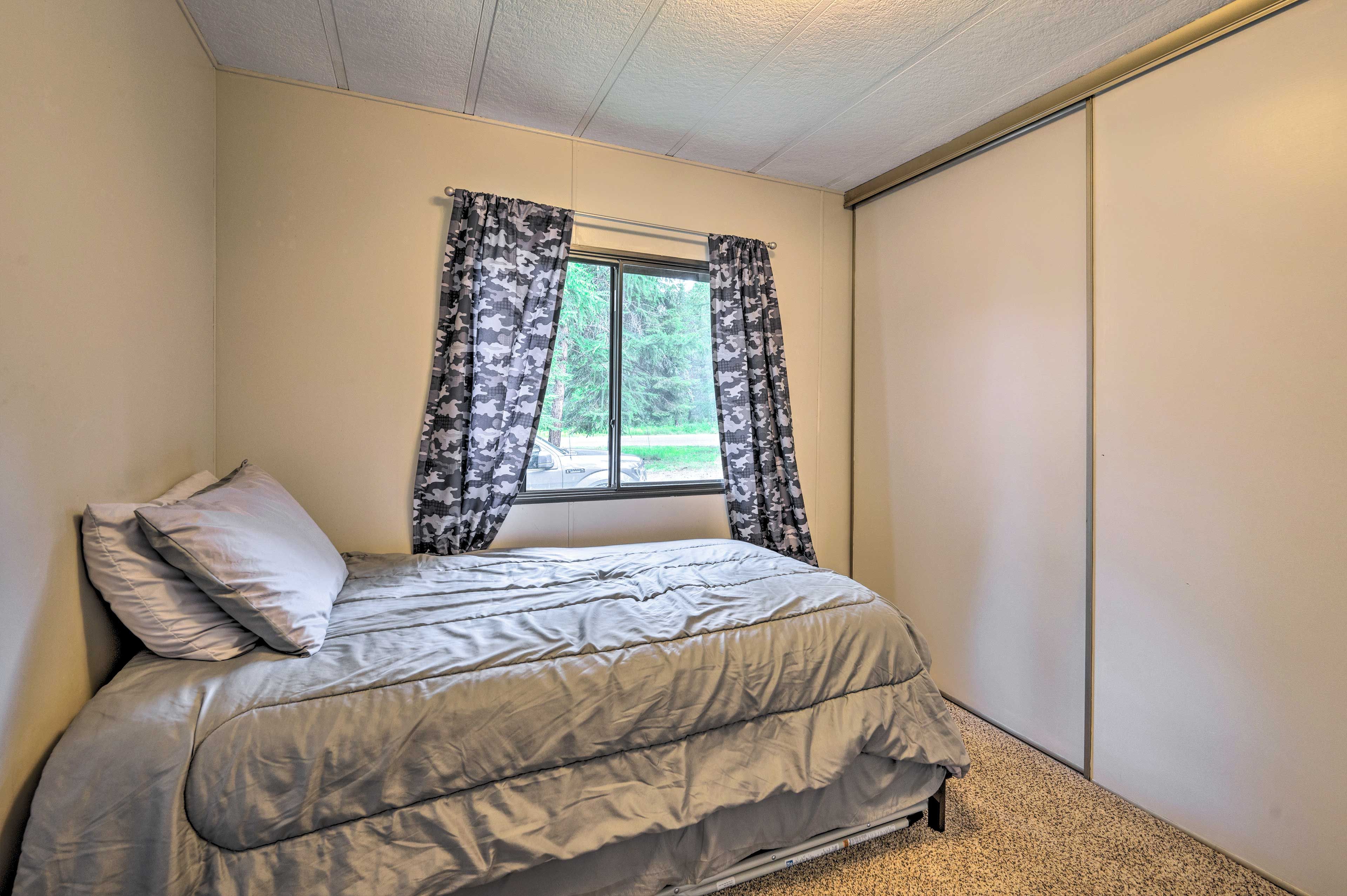 Bedroom 2 | Twin Bed