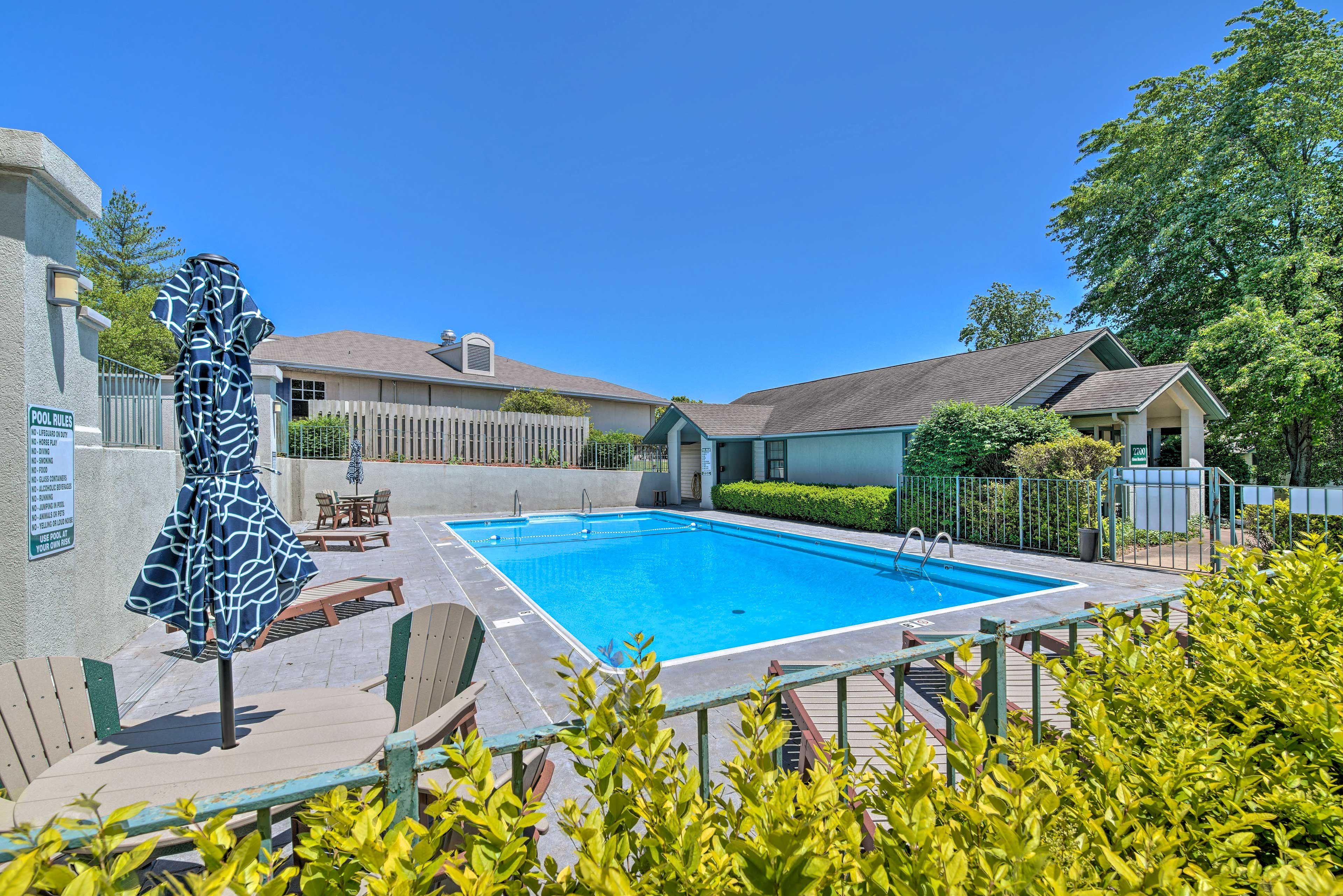 Community Amenities | Keyless Entry