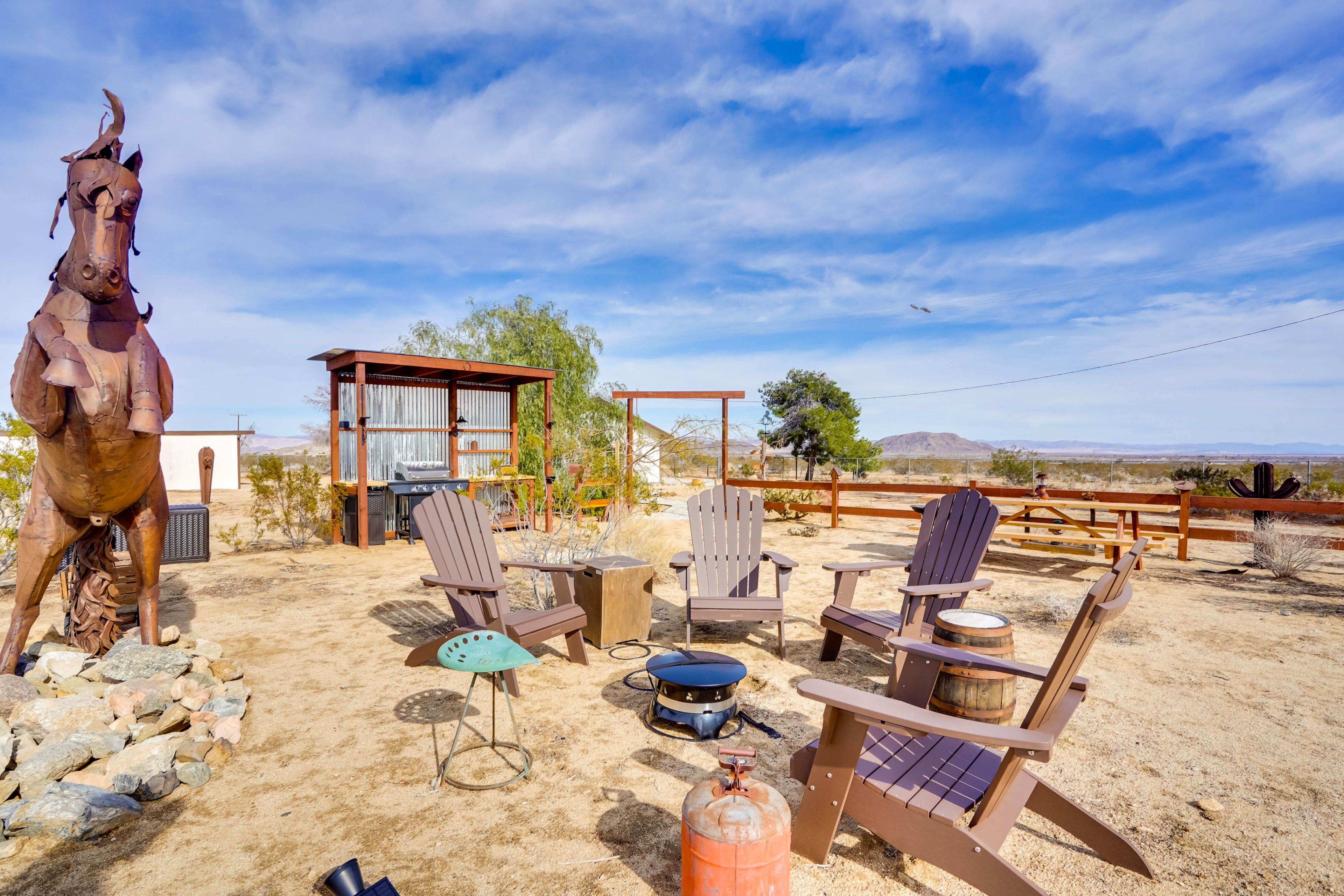 Fire Pit | Outdoor Seating | Horse Statue