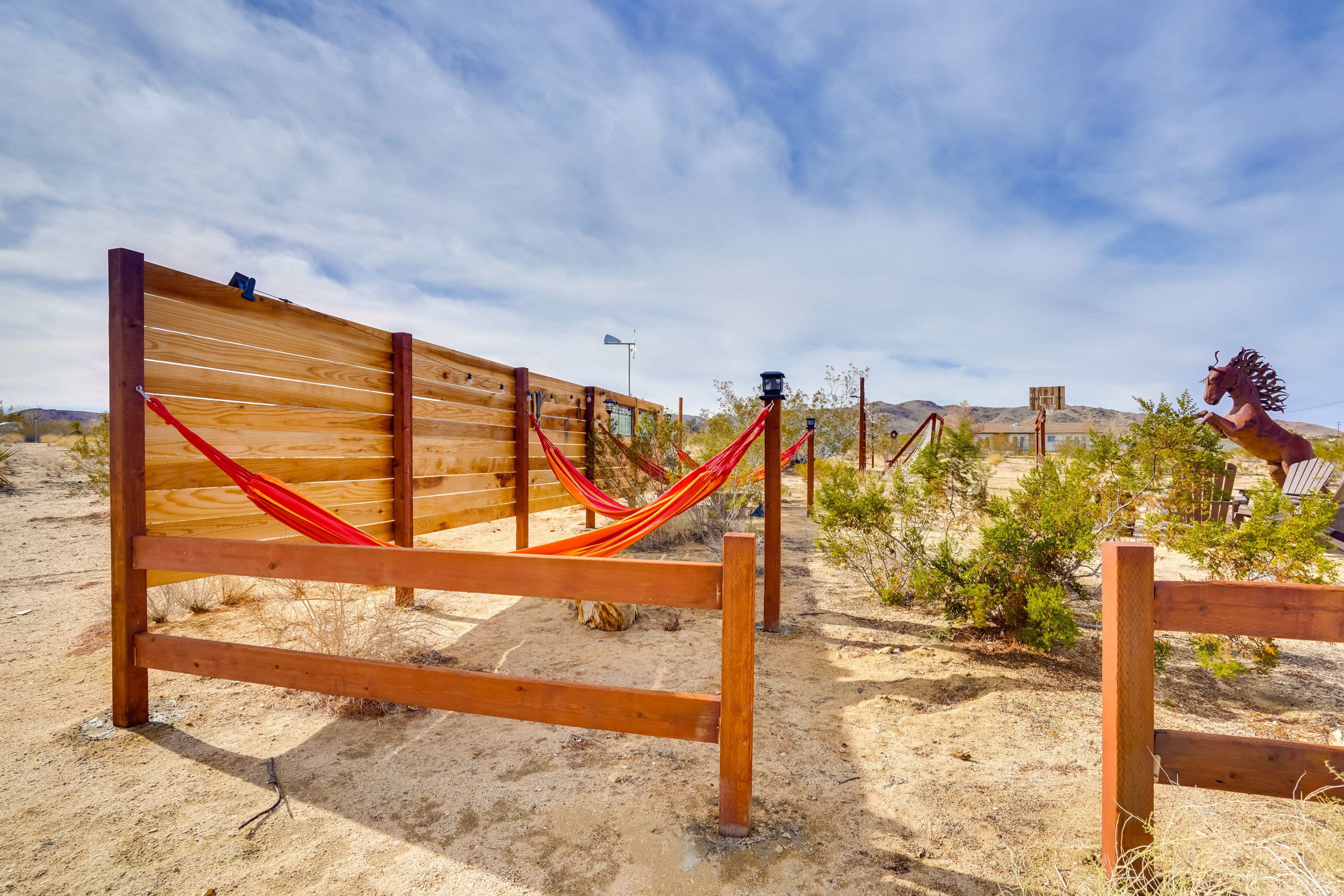 4 Hammocks