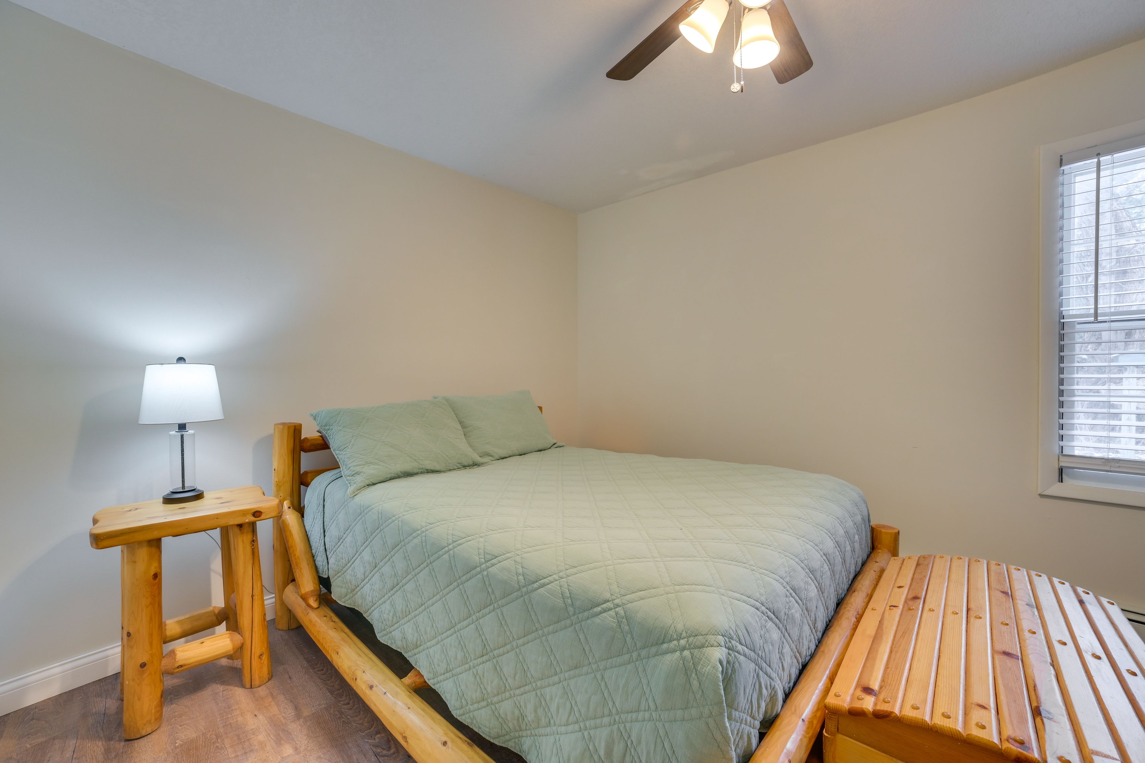 Bedroom 2 | Full Bed