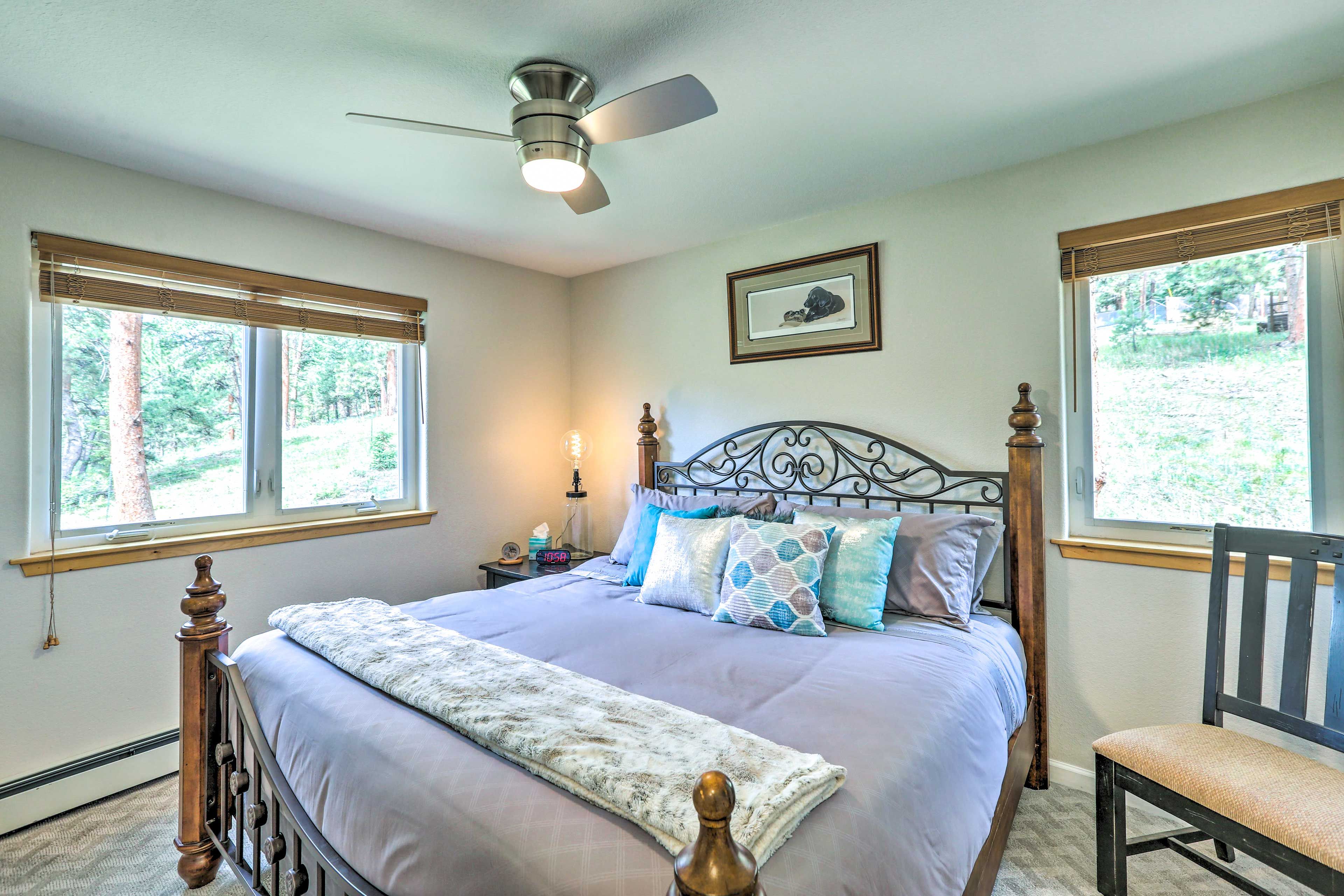 Bedroom 2 | King Bed
