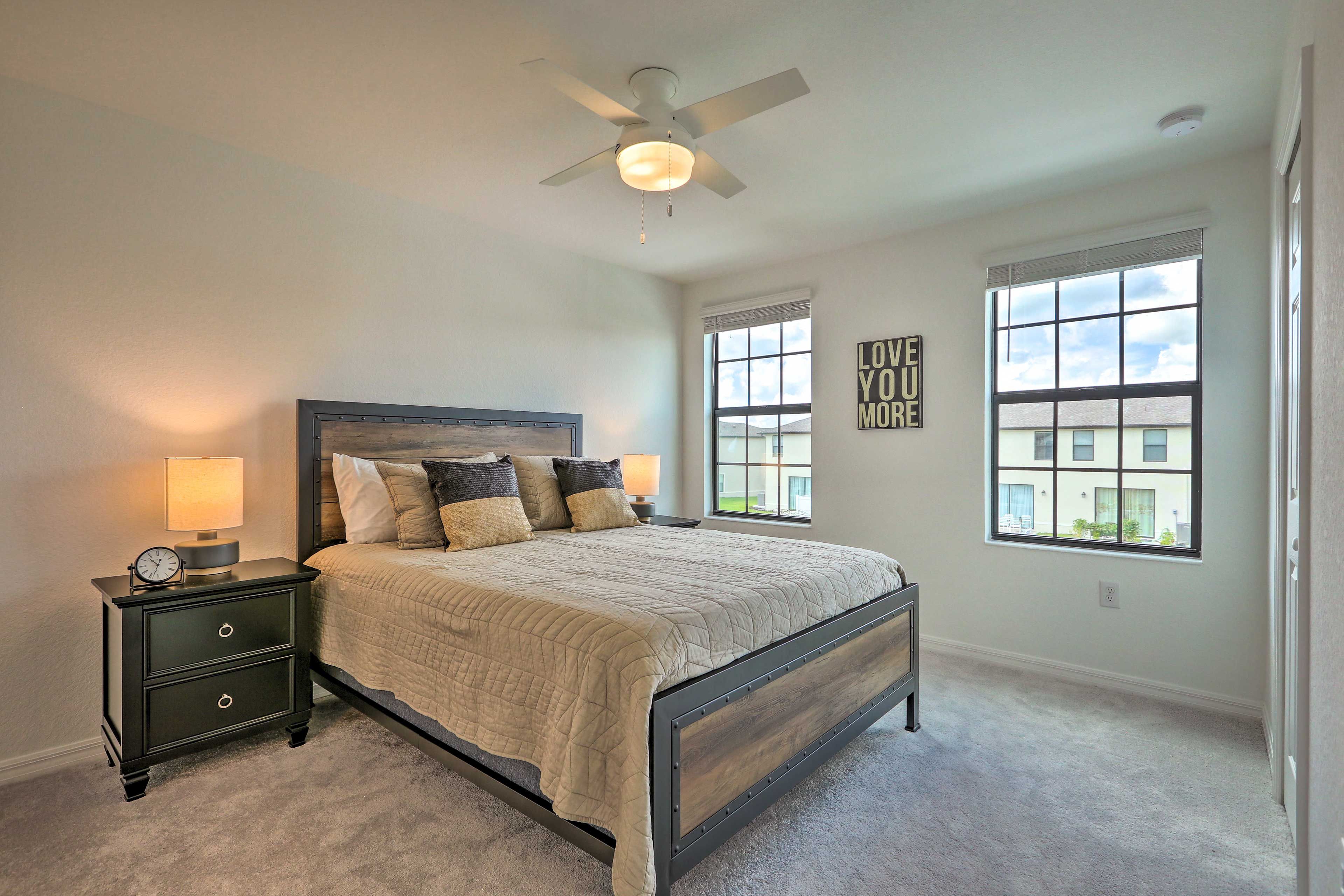 Bedroom 1 | Queen Bed | 2nd Floor | Linens Provided | En-Suite Bathroom