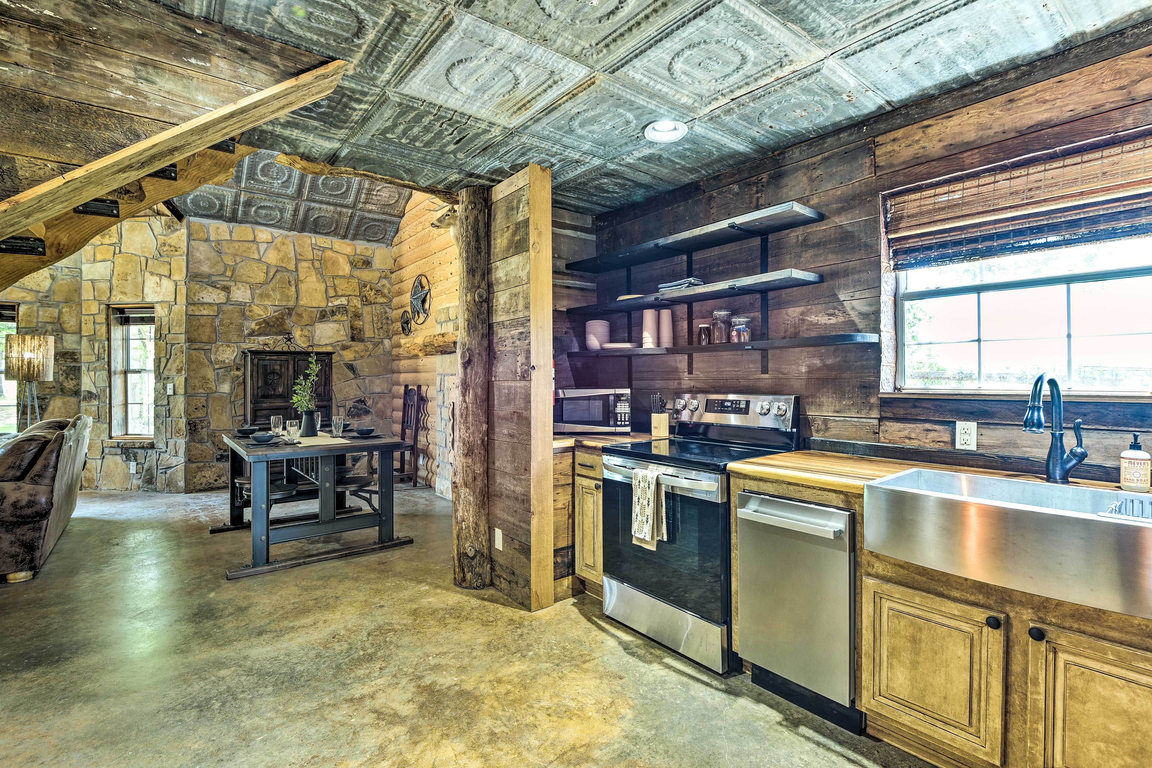 Kitchen | Guest House | 1st Floor | Dishwasher