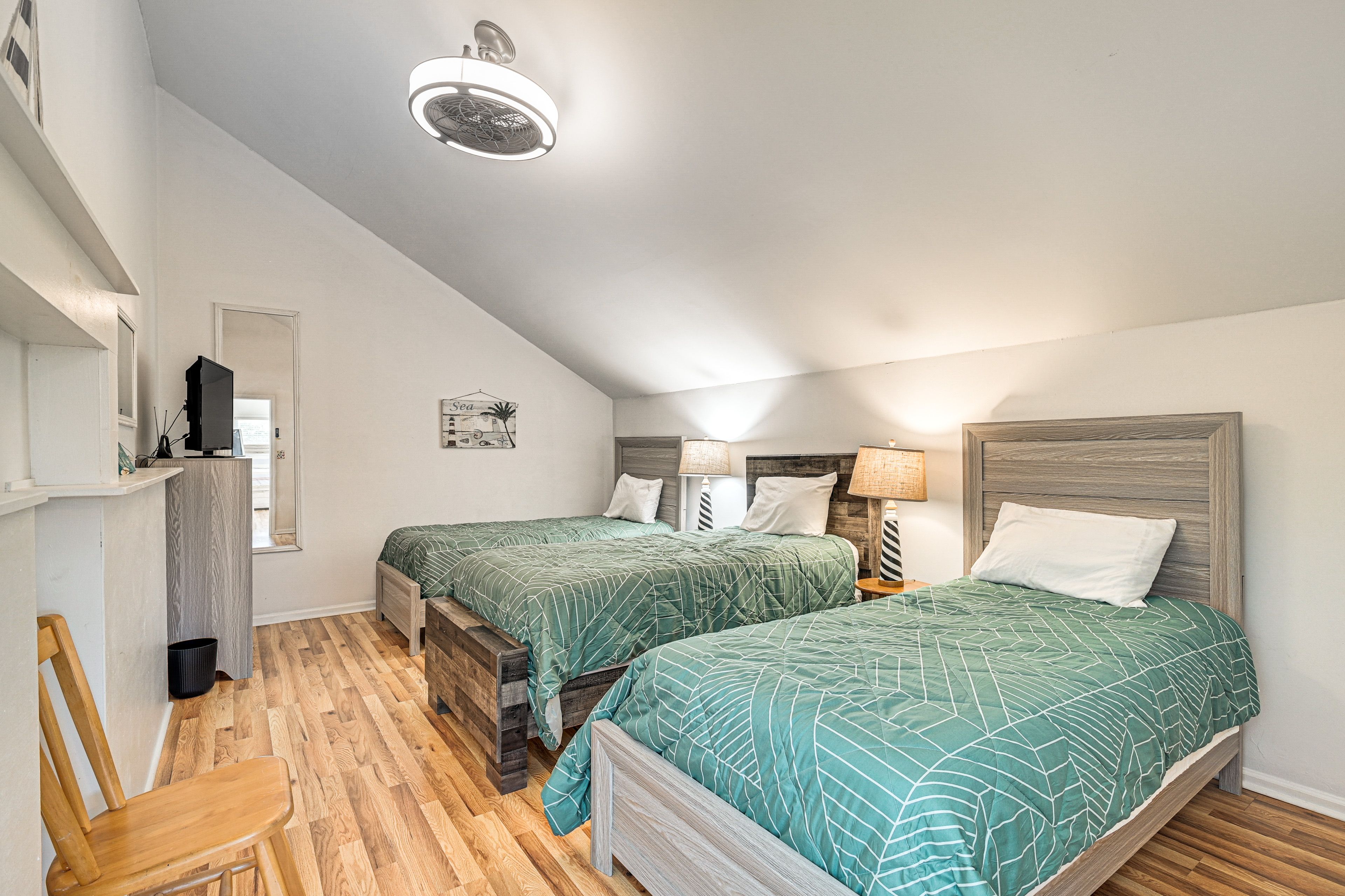 Bedroom 3 | 3 Twin Beds | 2nd Level