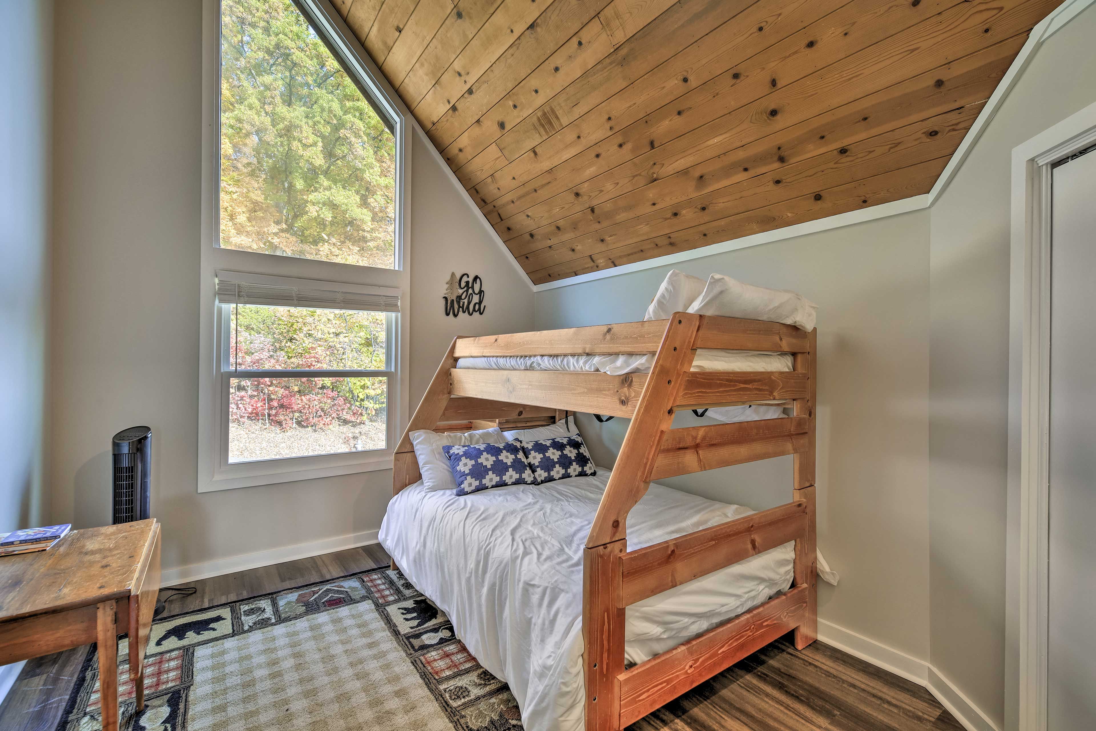 Bedroom 3 | Twin/Full Bunk Bed | 2nd Floor