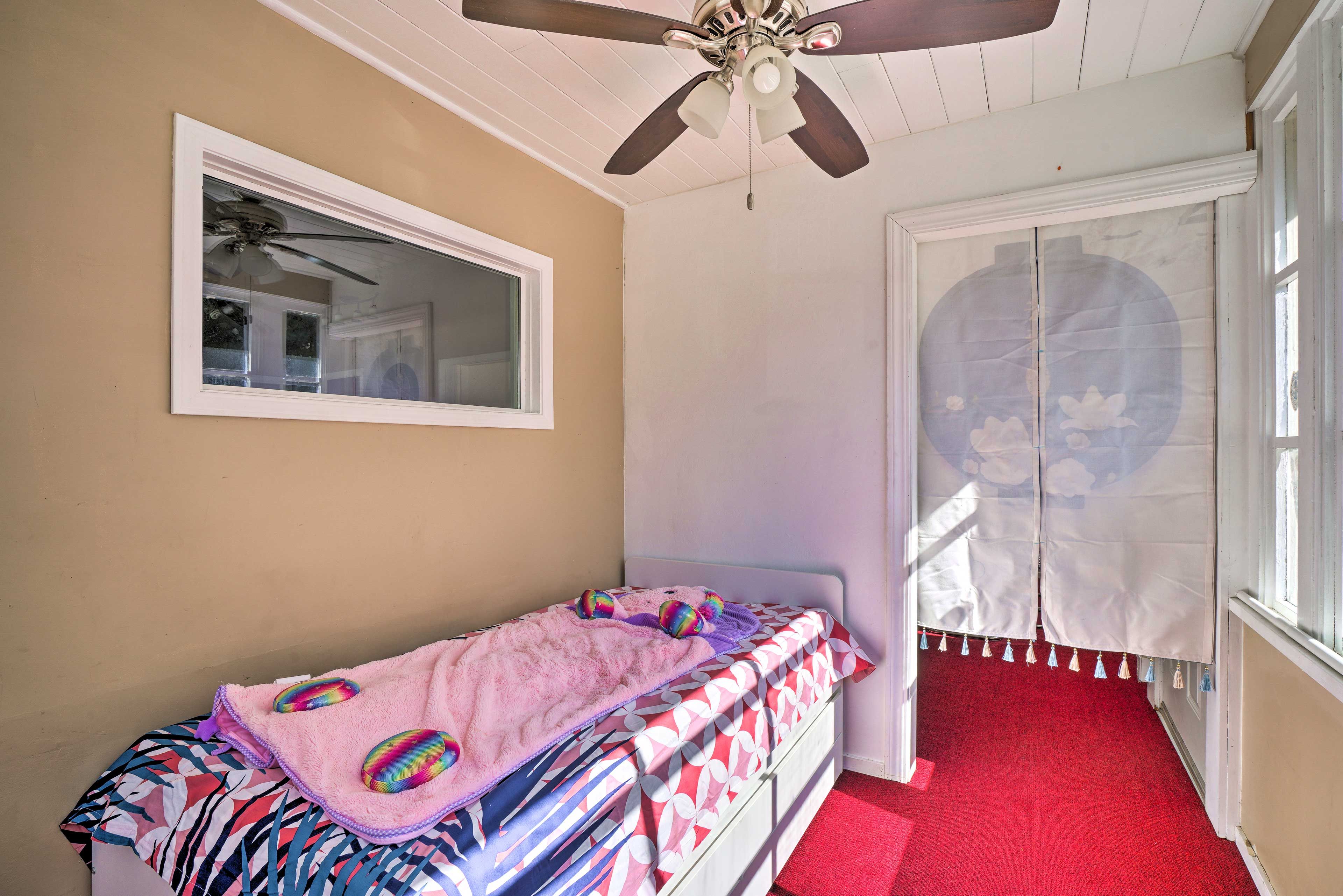 Bonus Room | Twin Bed