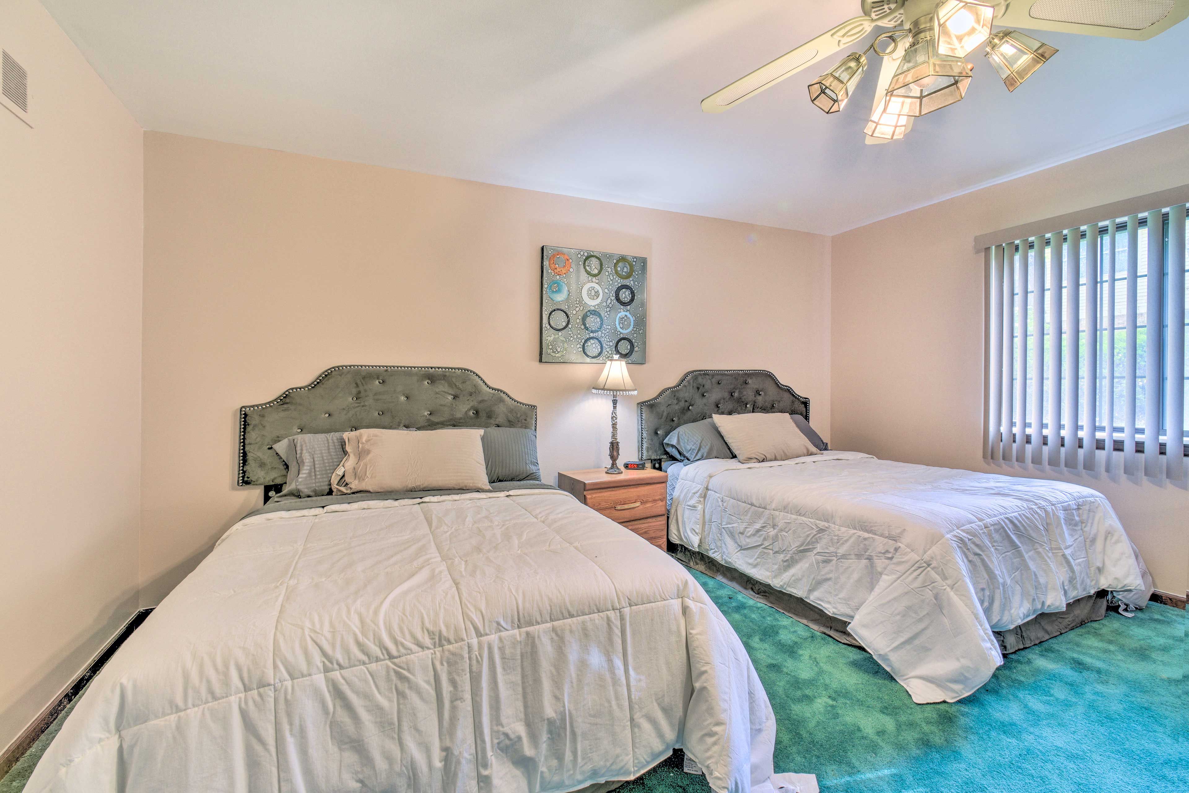 Bedroom 1 | 2 Full Beds | Smart TV