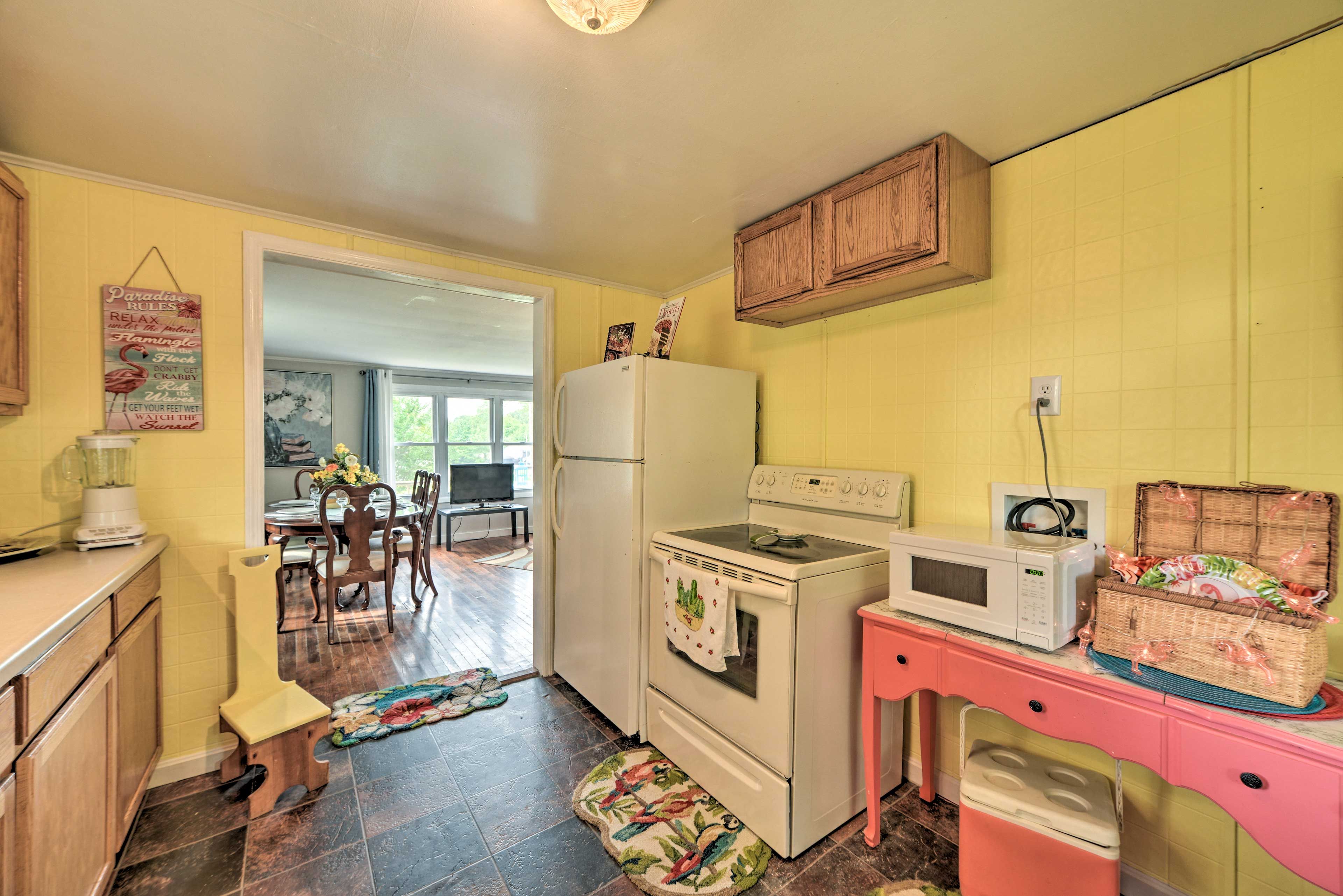 Kitchen | Cooking Basics | Toaster | Toaster Oven | Keurig Coffee Maker