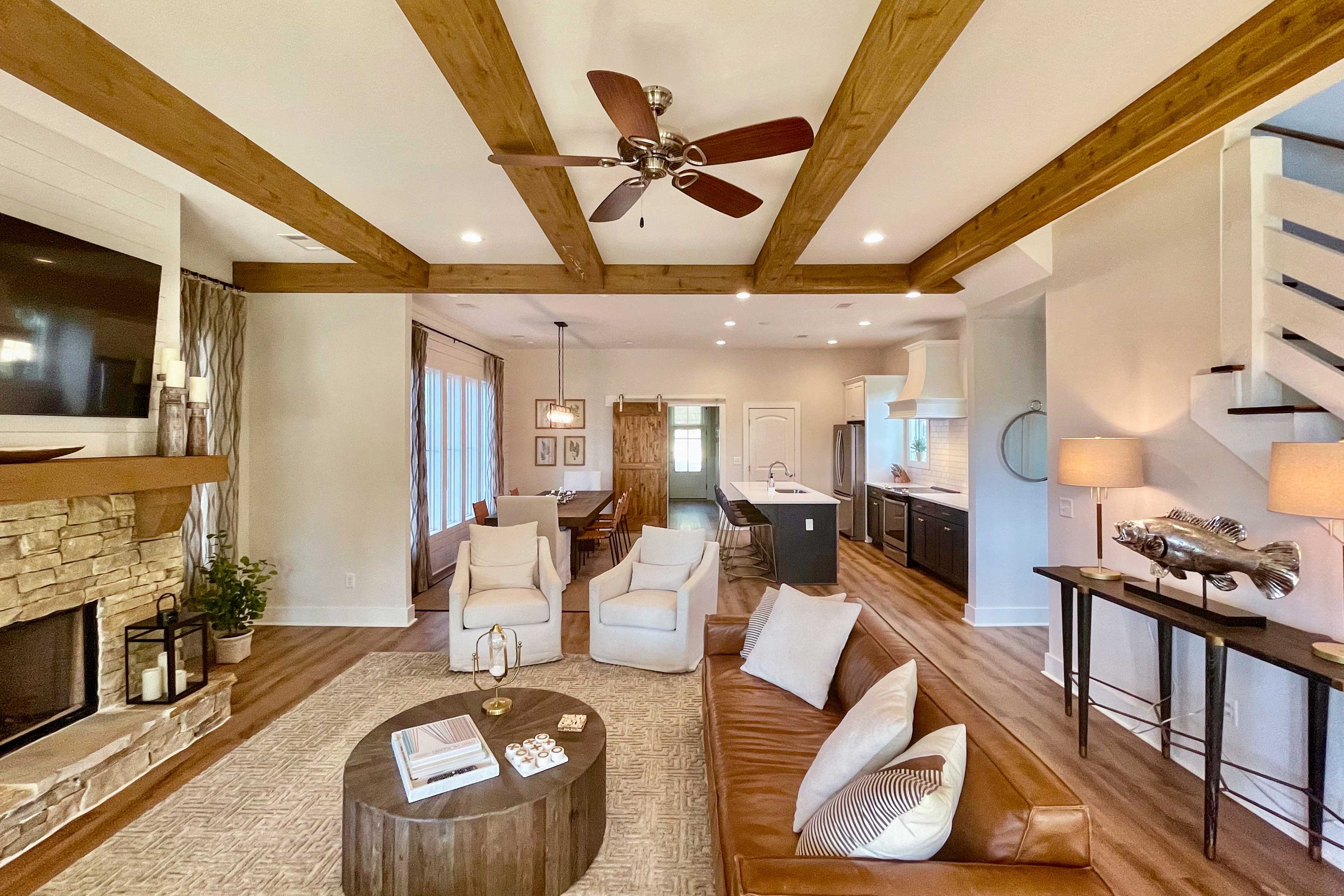 Dadeville Vacation Rental | 2,300 Sq Ft | 4BR | 3.5BA | Step-Free Entry