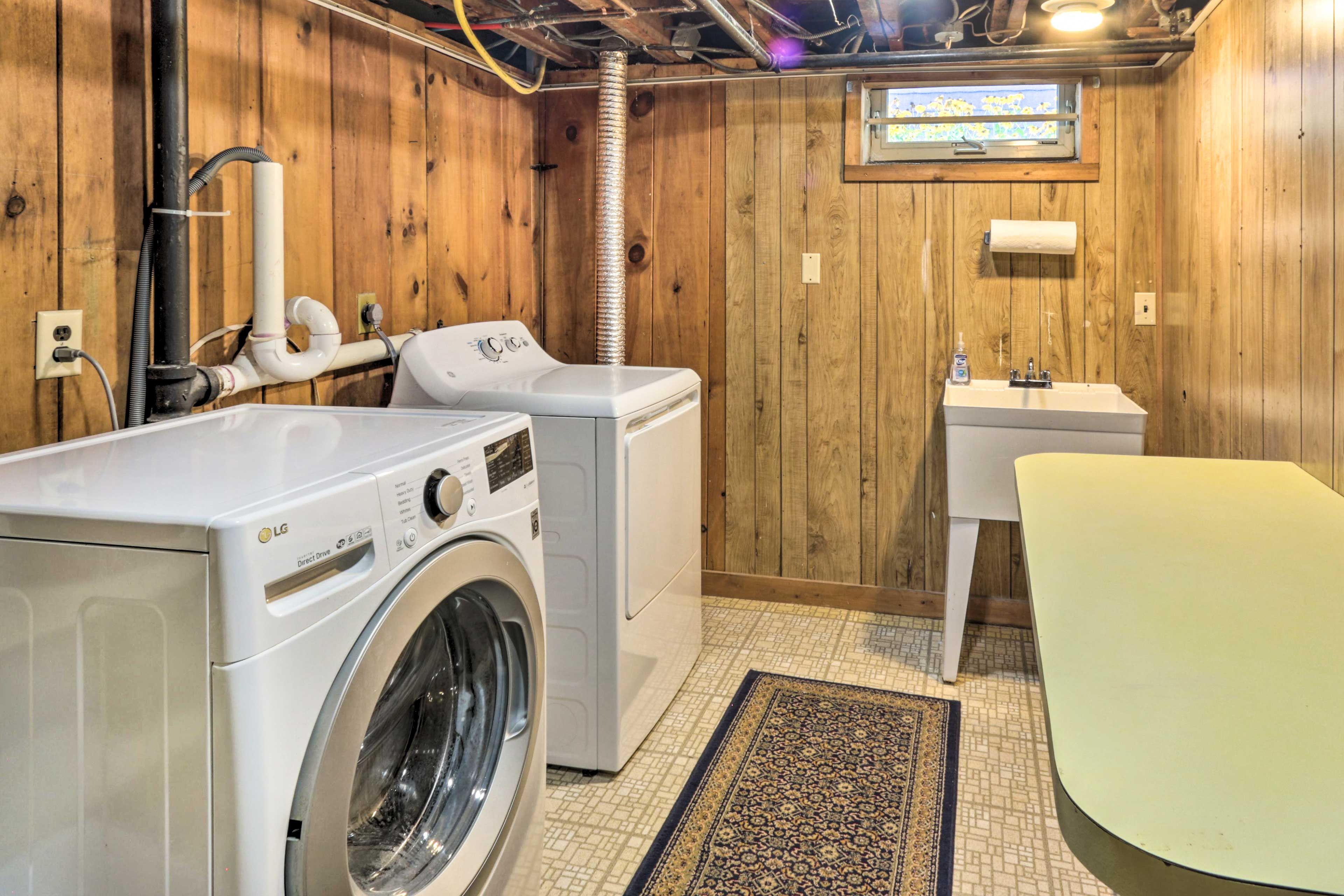 Washer & Dryer | Iron/Board