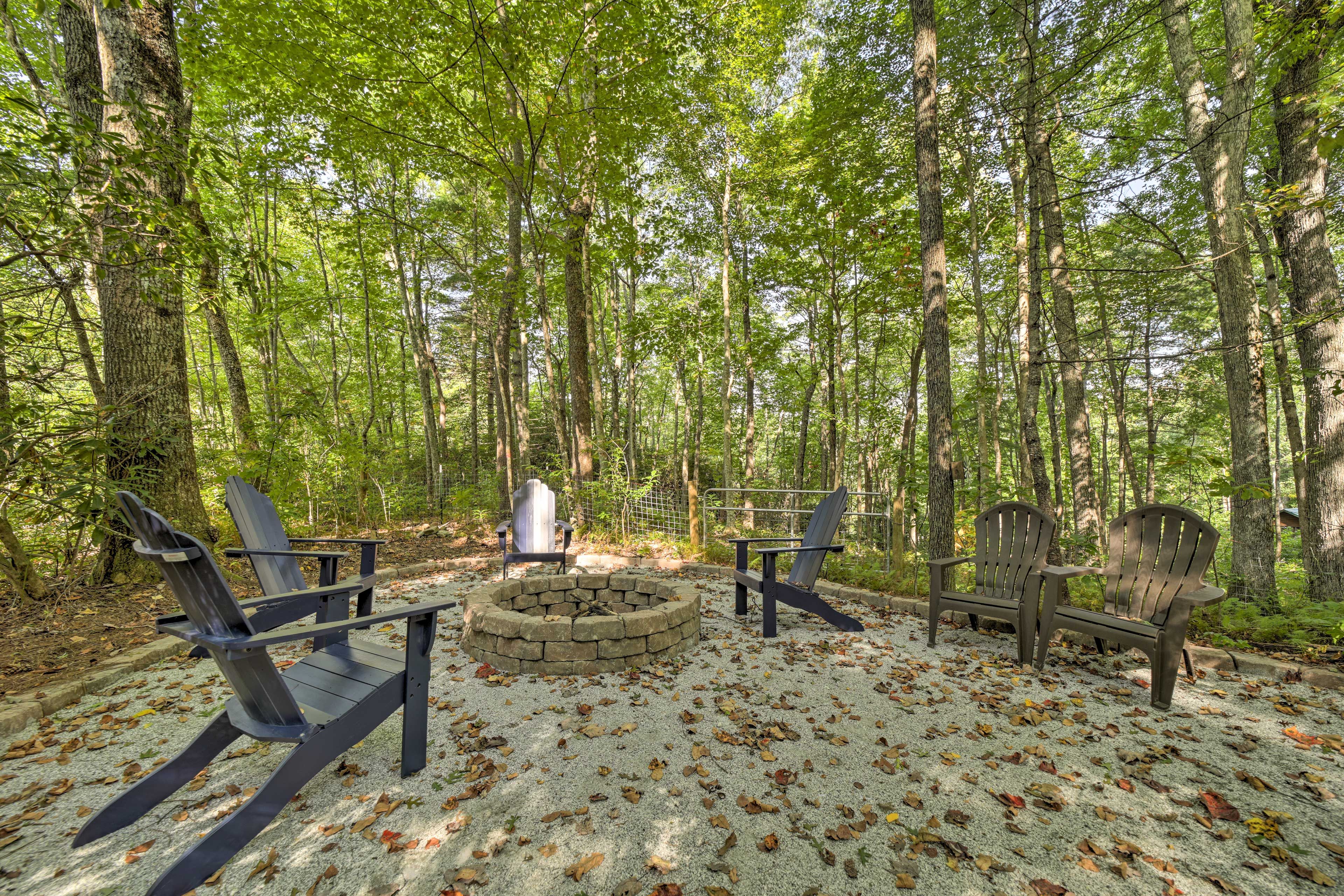 Fire Pit | Seating