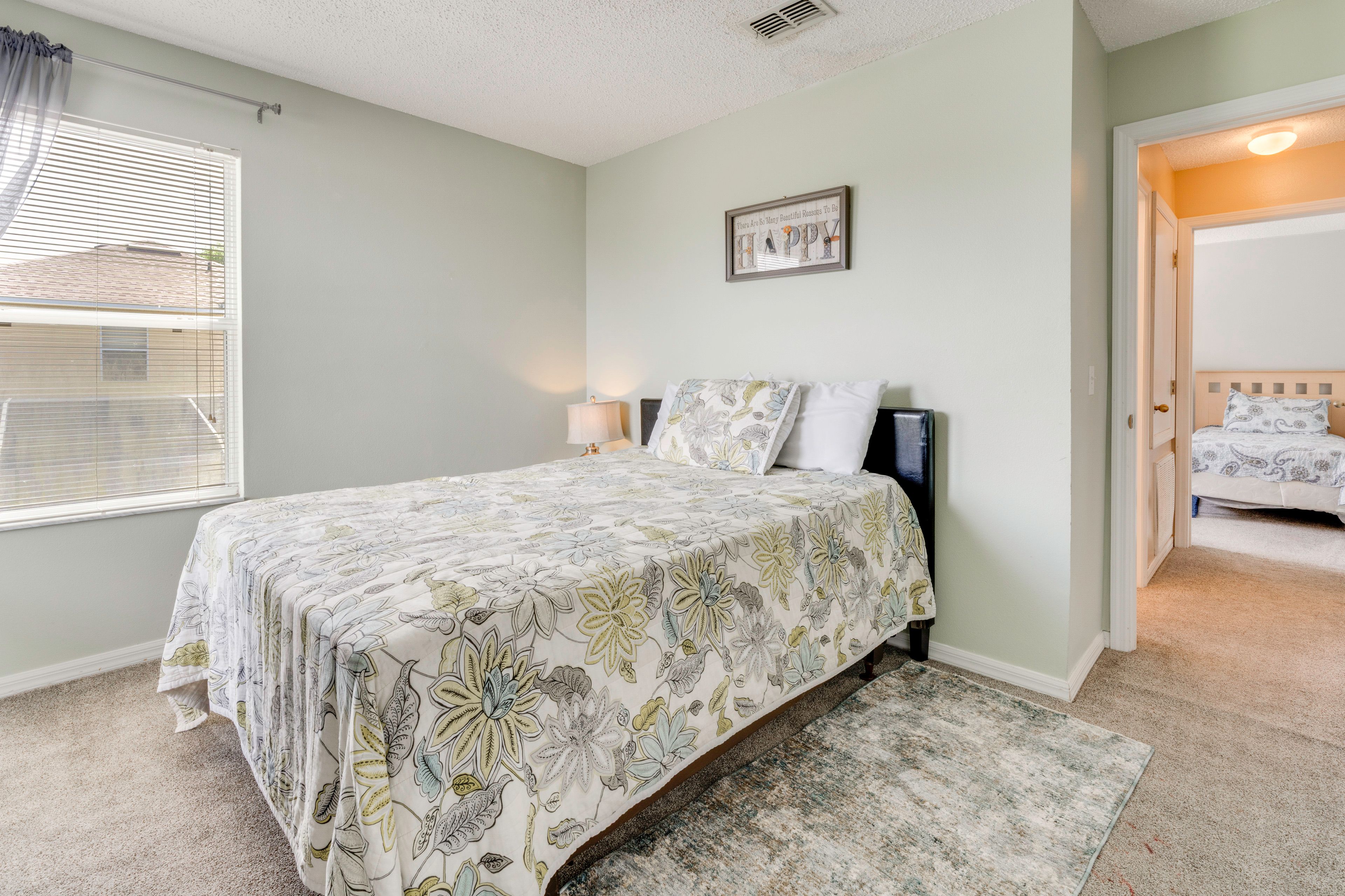 Bedroom 4 | Queen Bed | 2nd Floor