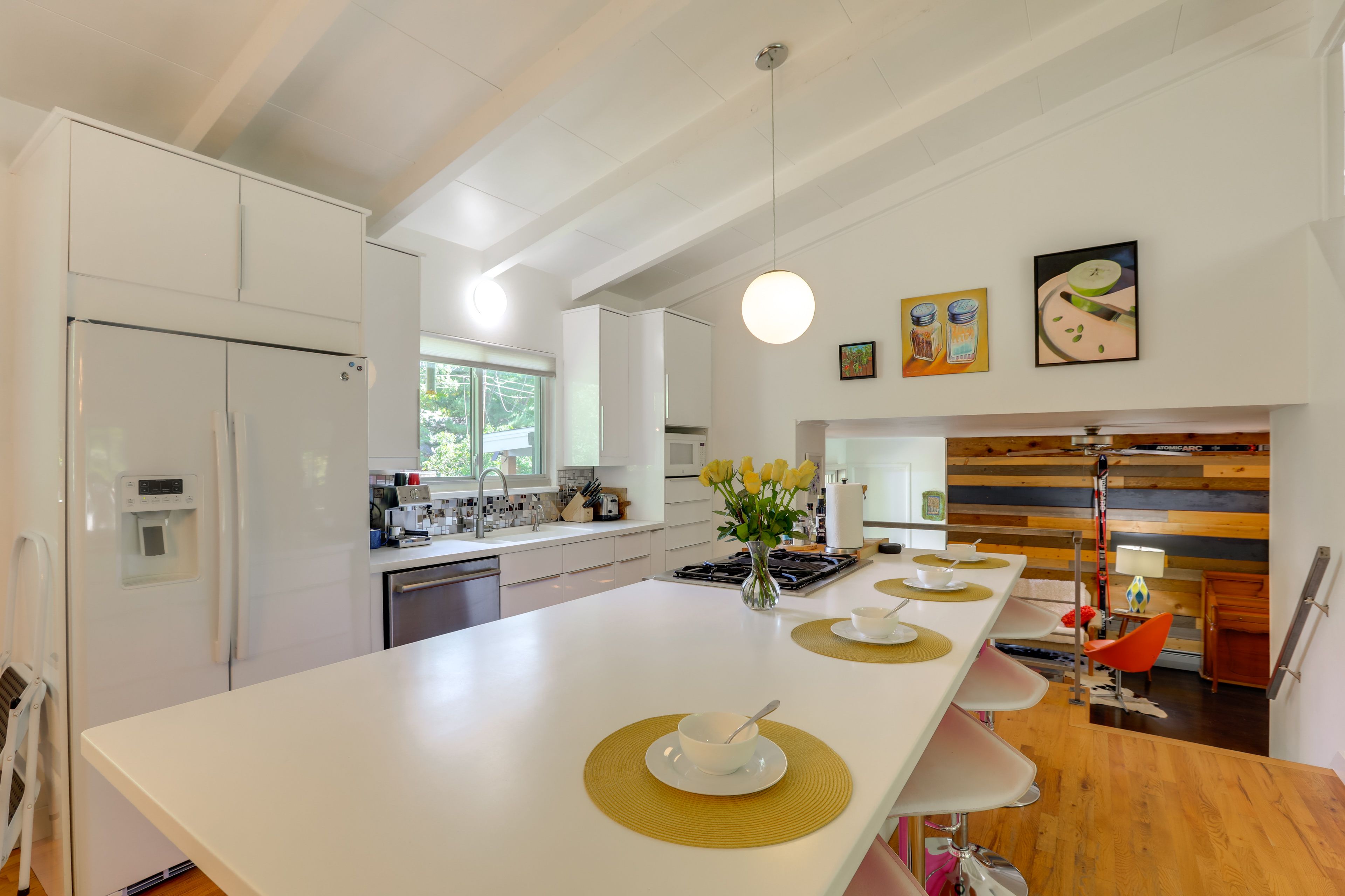 Kitchen | Cooking Basics | Coffee Maker | Paper Towels/Trash Bags Provided