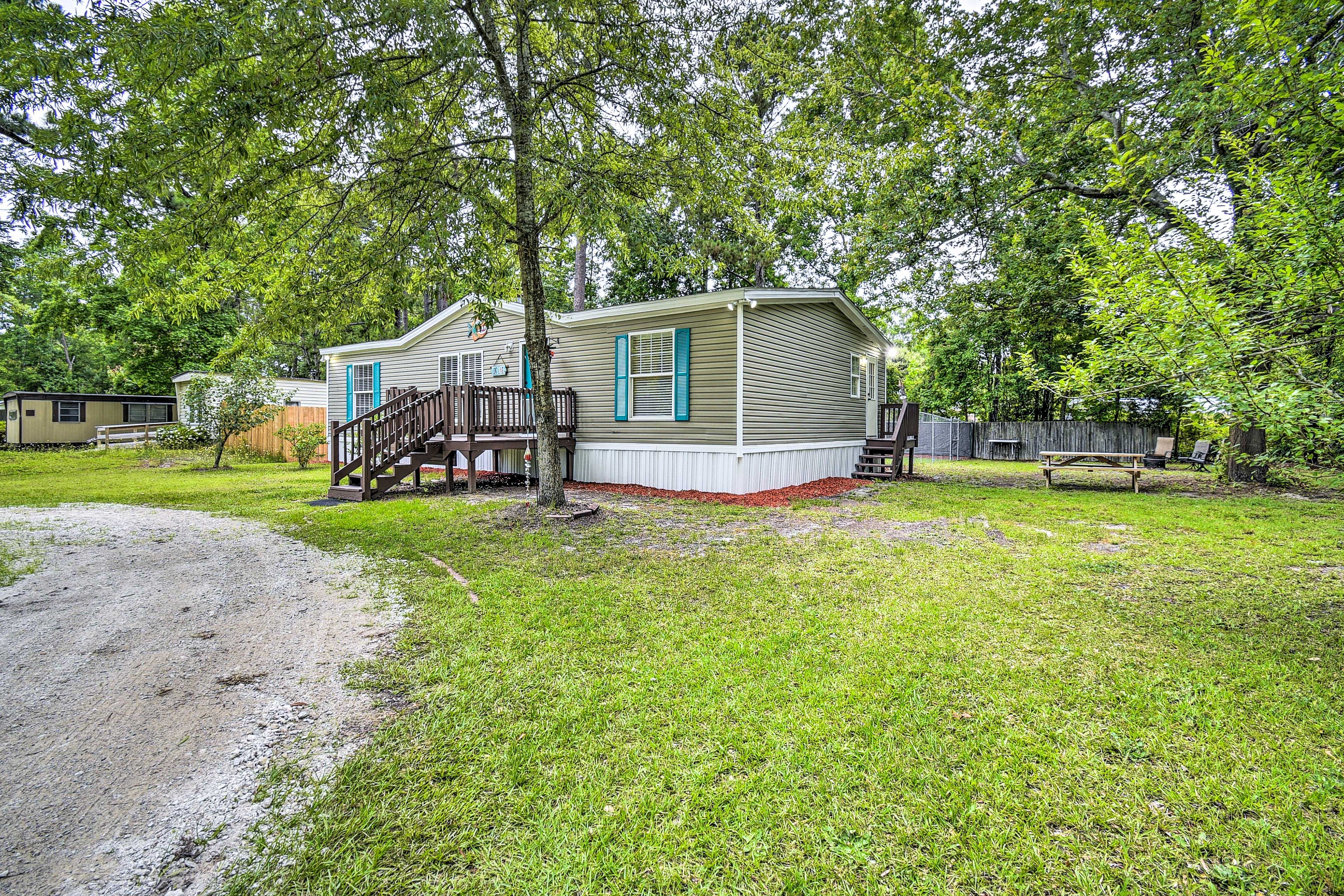 Driveway Parking (5 Vehicles) | RV/Trailer Parking Allowed | Free Street Parking