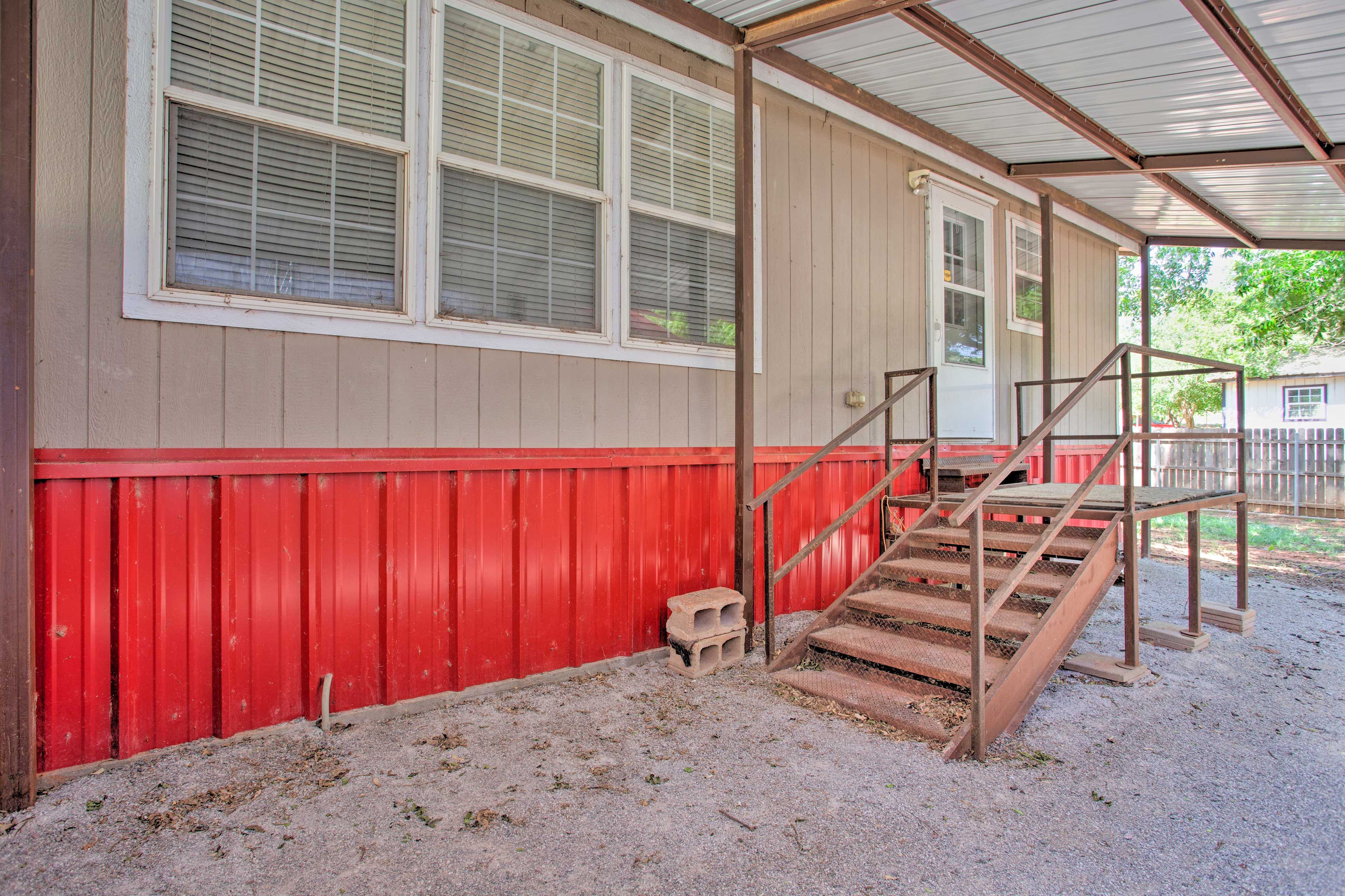 Carport