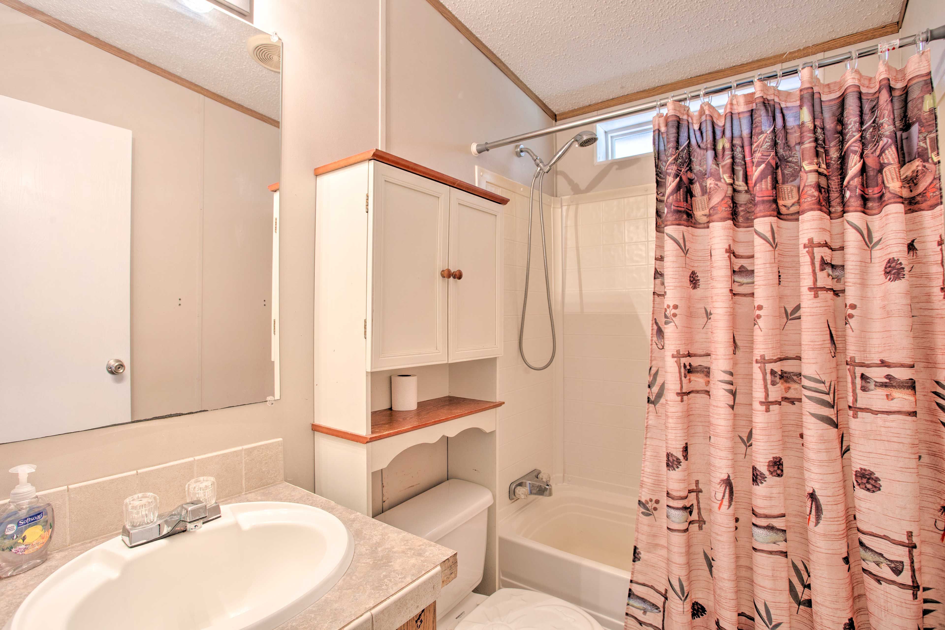 Full Bathroom