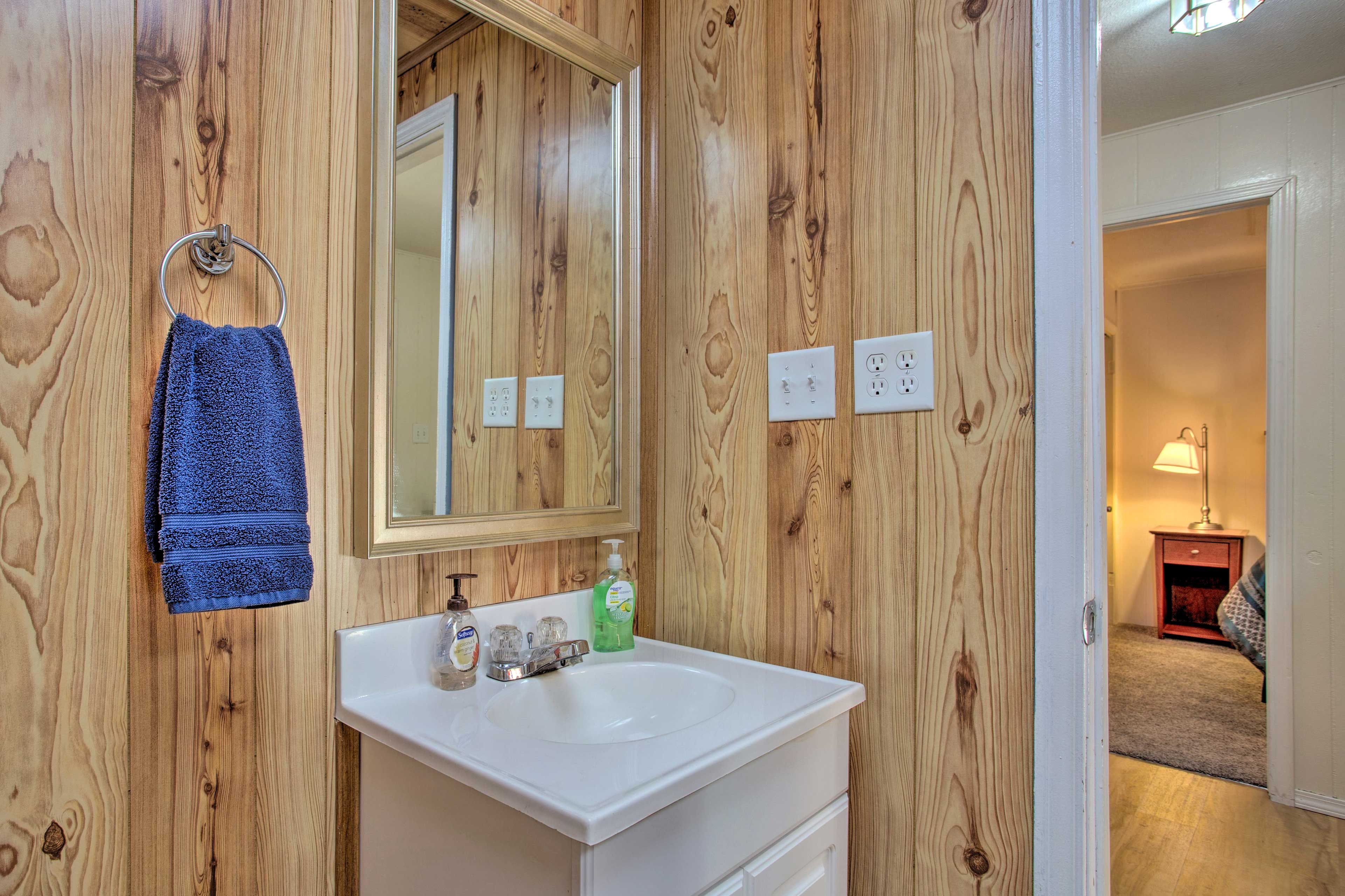 Full Bathroom