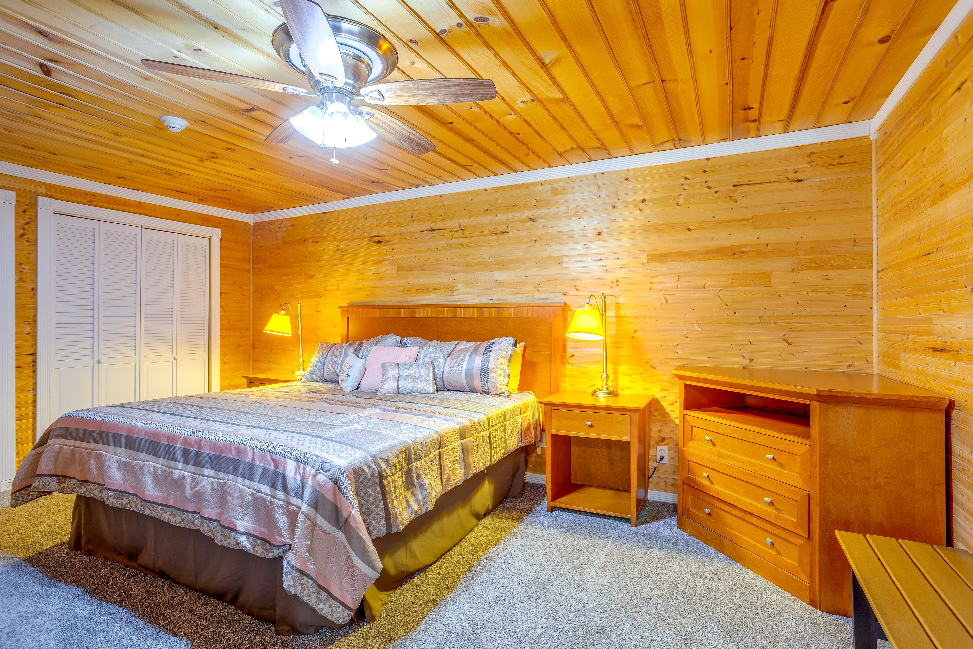 Bedroom 1 | King Bed | Sleeper Sofa | Linens Provided