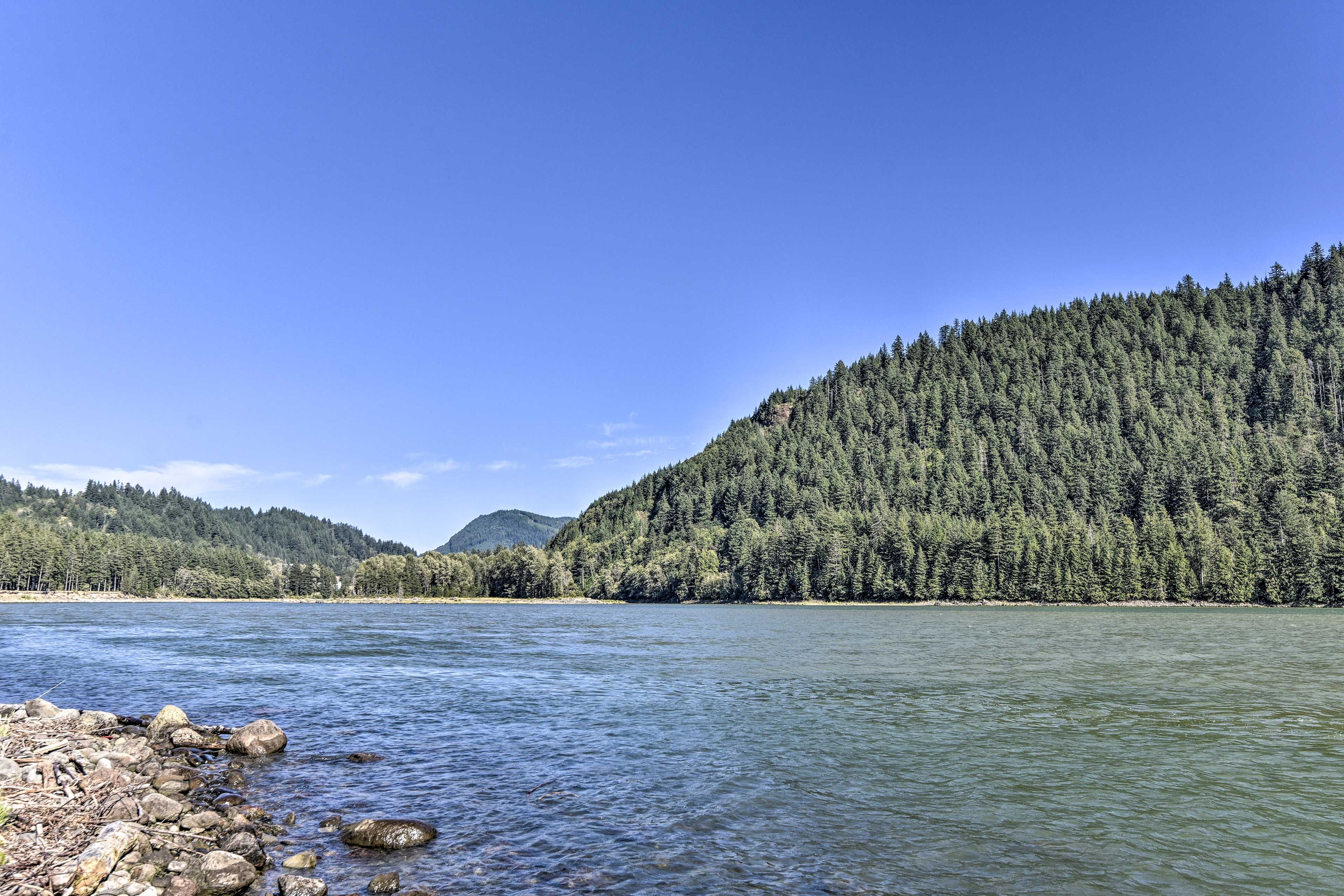 Yale Lake | Canoe Provided