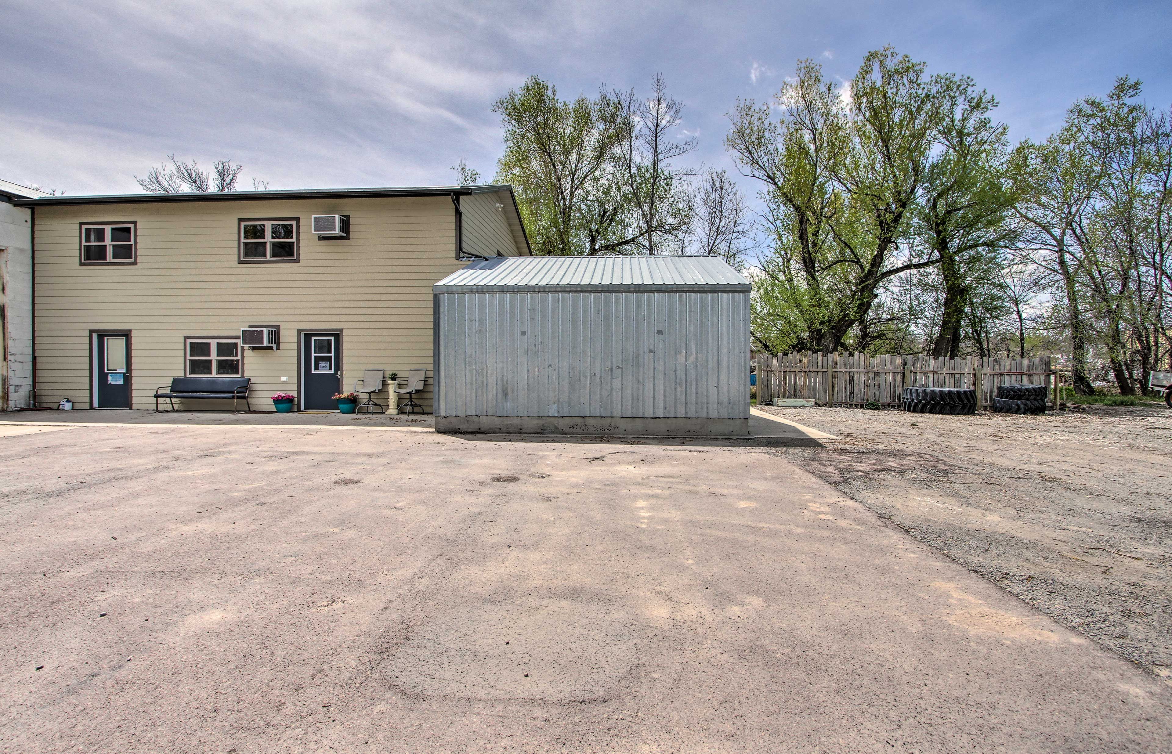 Property Exterior | Gravel Driveway (2 Vehicles) | Free Street Parking