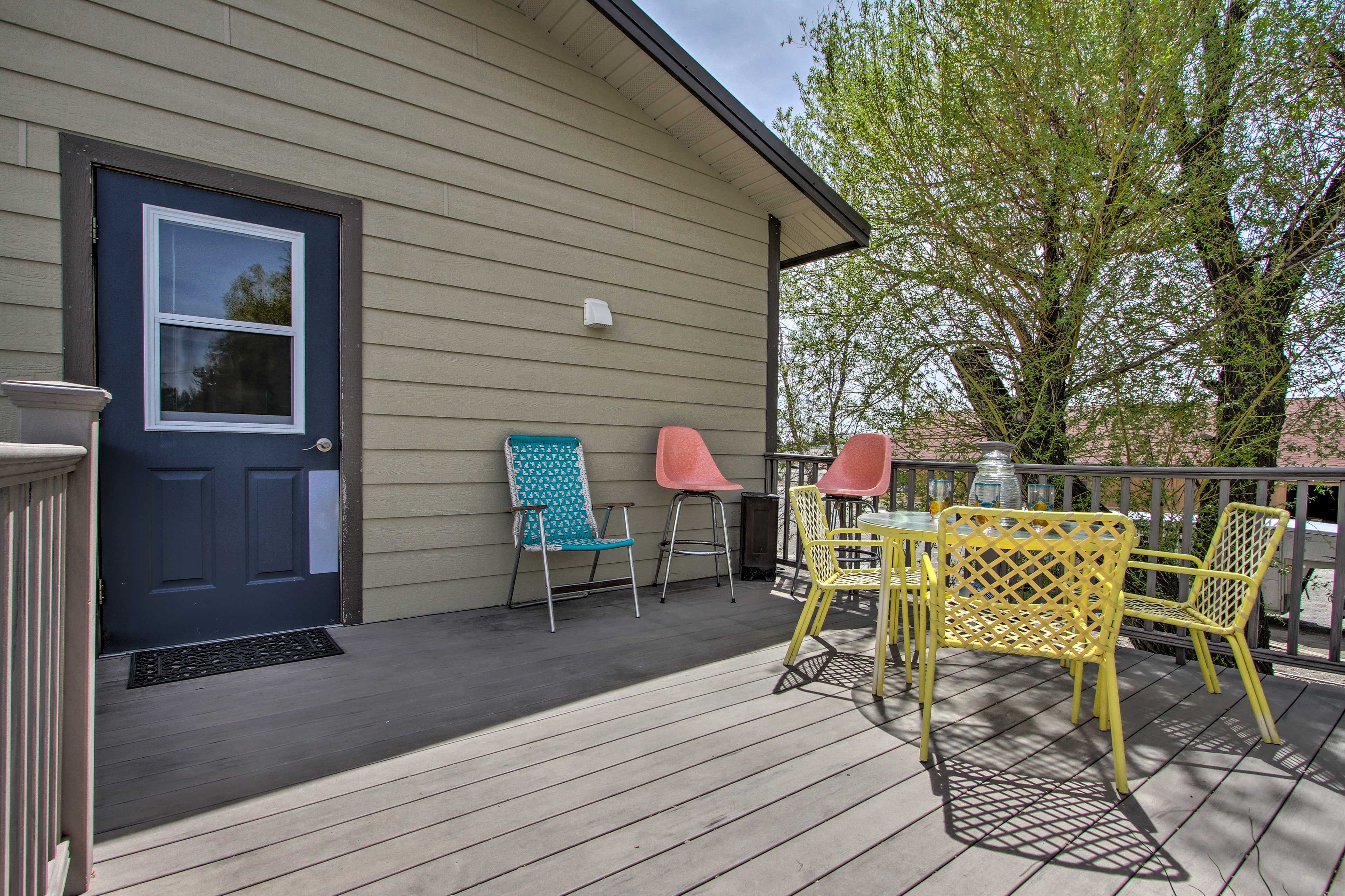 Private Deck