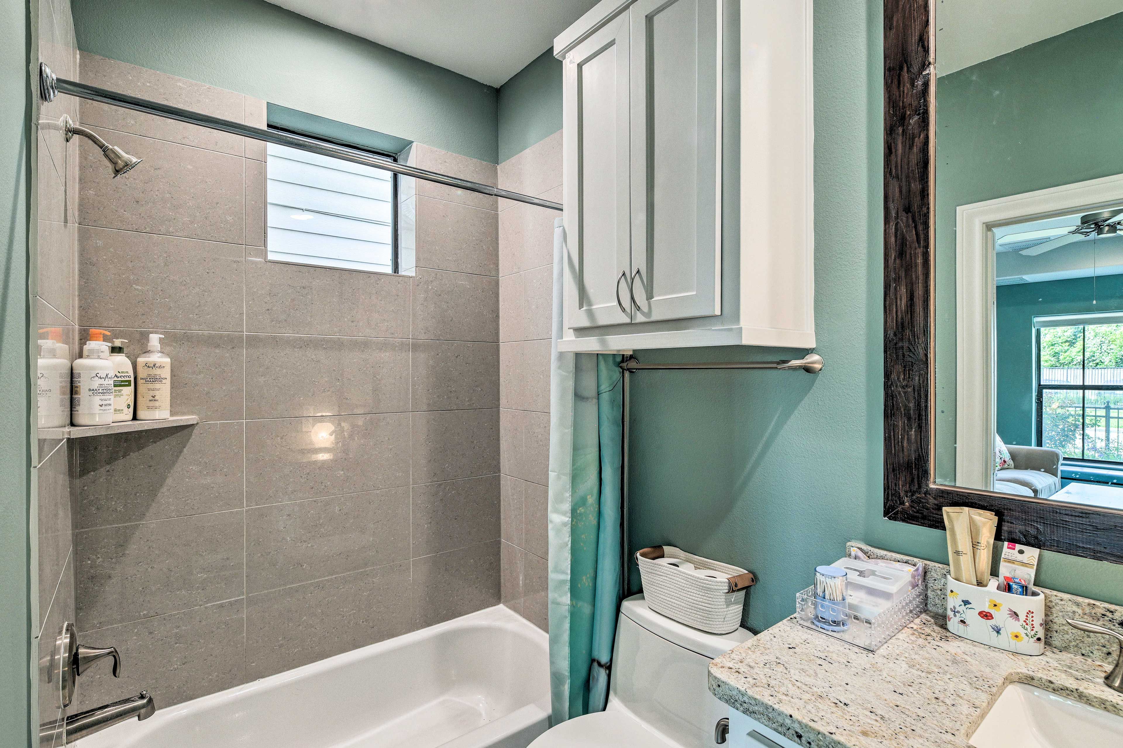 En-Suite Bathroom | 1st Floor