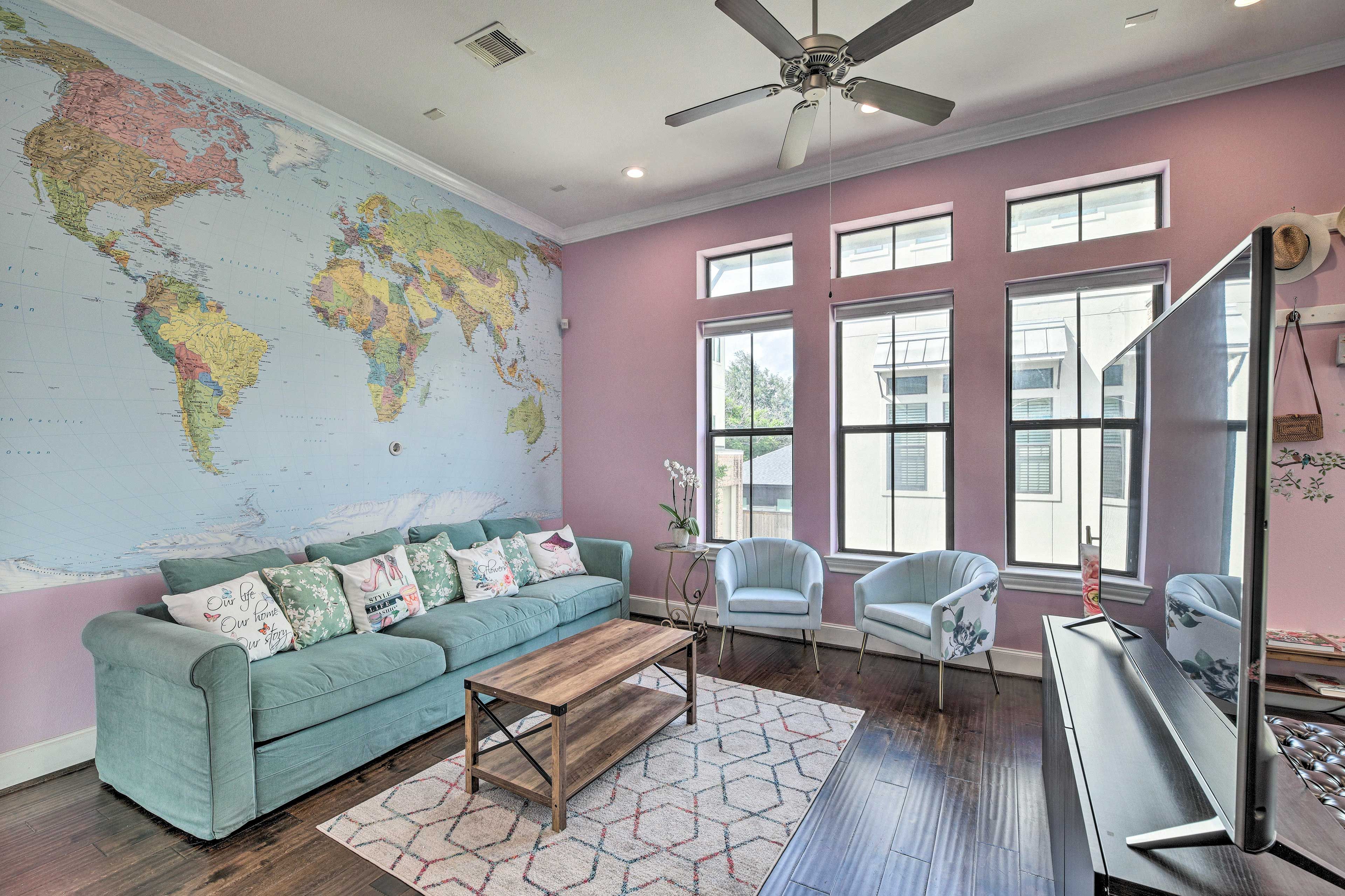 Houston Vacation Rental | 3BR | 4BA | 2,100 Sq Ft | Stairs Required