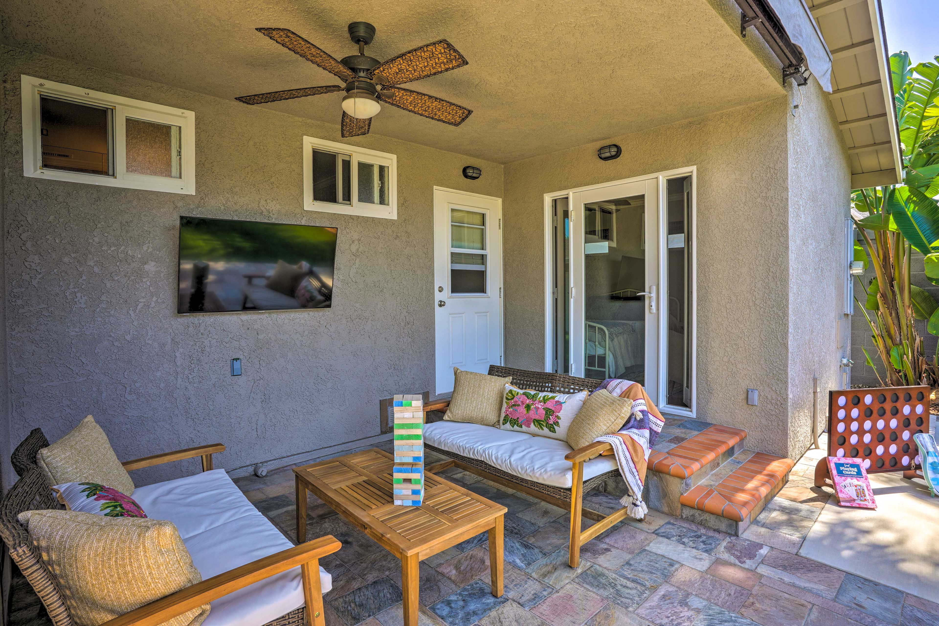 Covered Patio | 2 Exterior Security Cameras | Free WiFi
