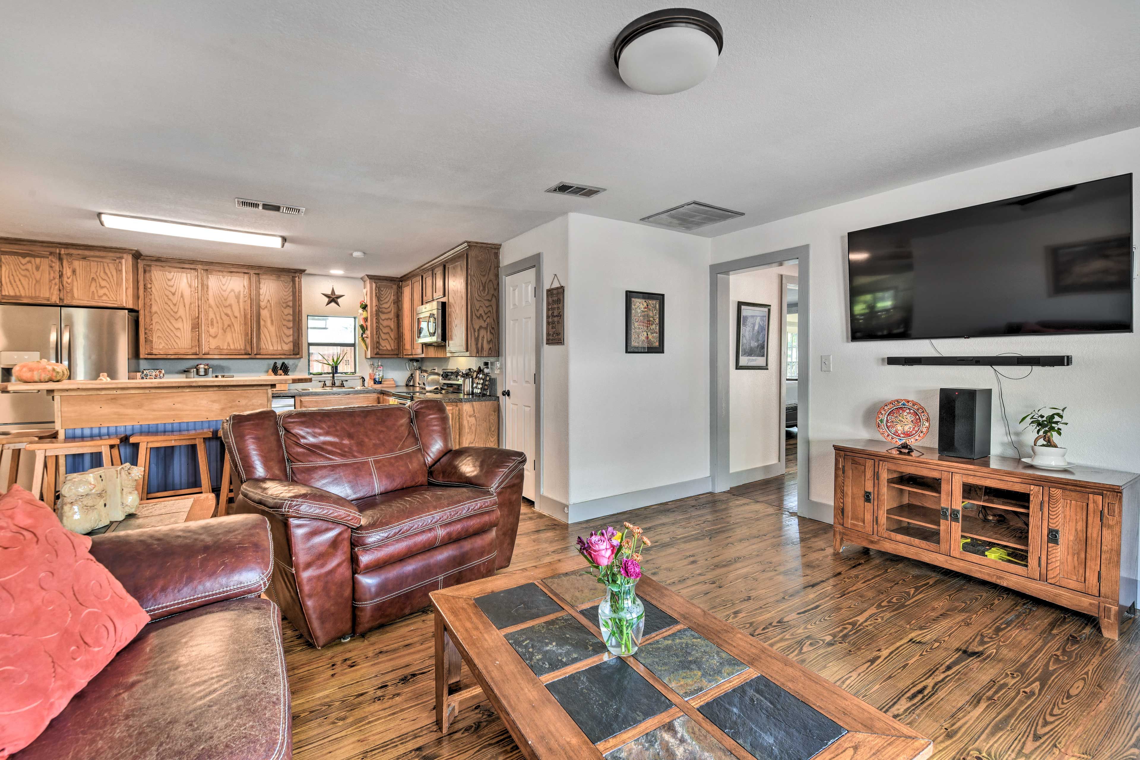 Living Room | Central A/C