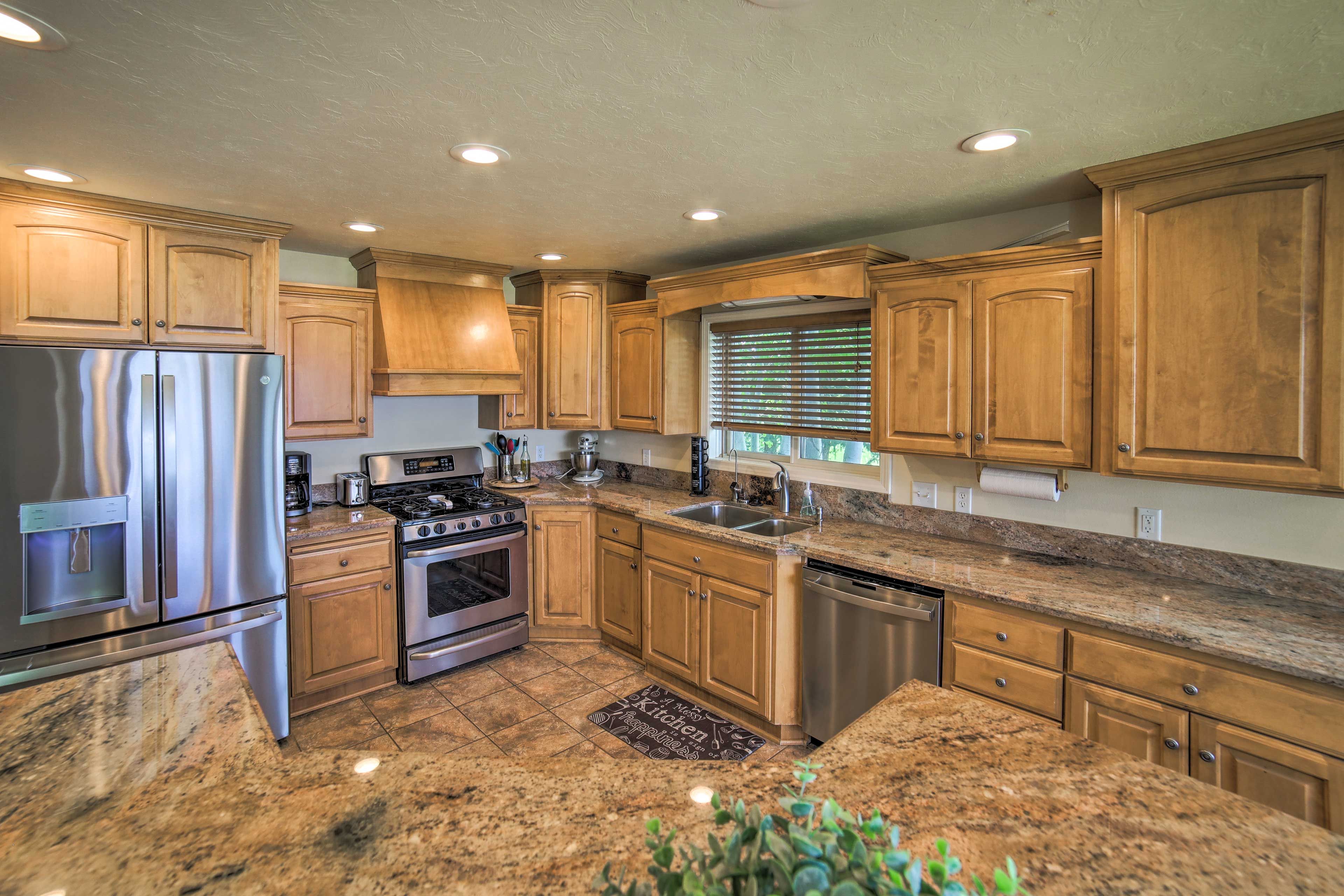 Kitchen | Coffee Maker | Toaster | Dishwasher