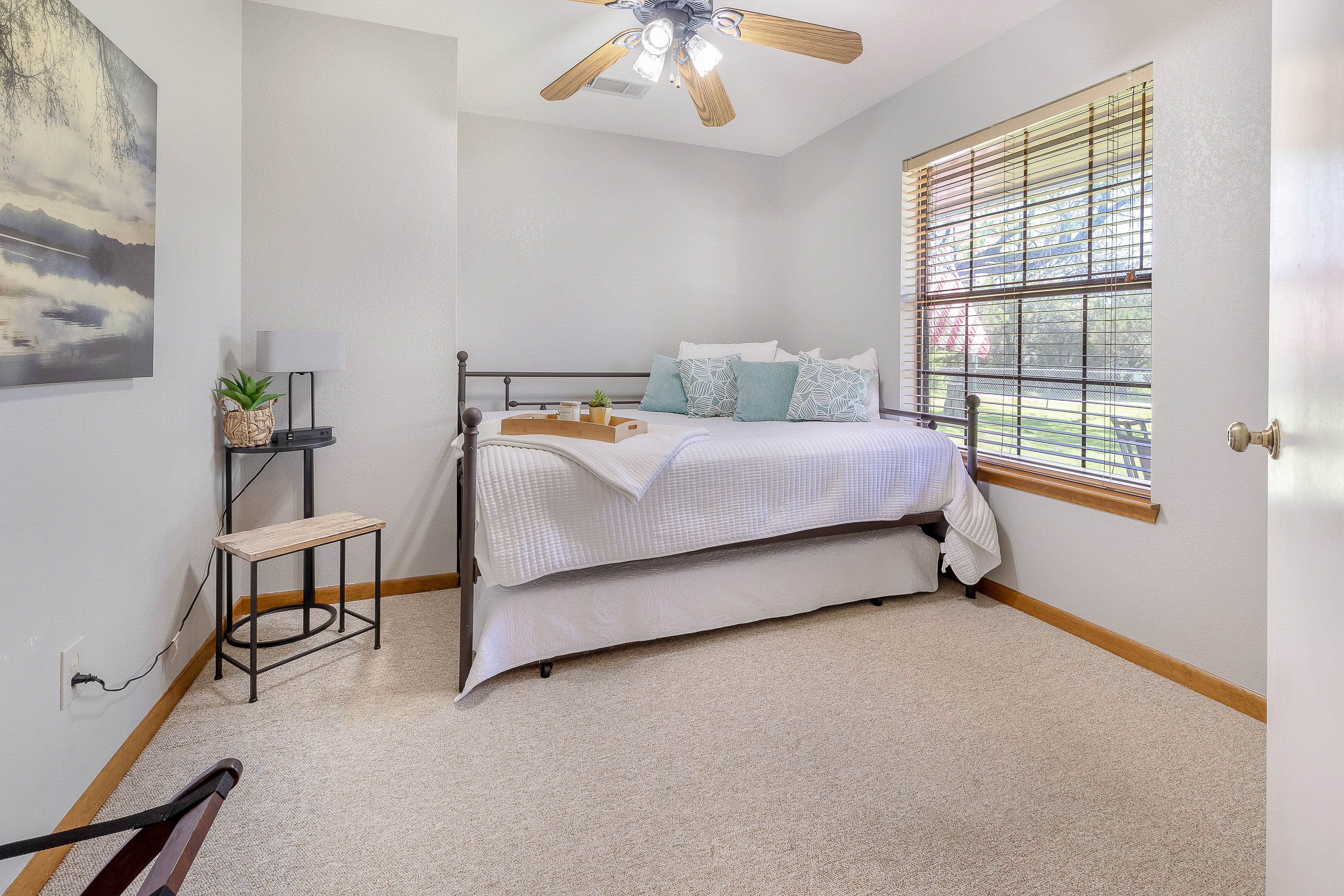 Bedroom 3 | Queen Bed w/ Full Trundle Bed