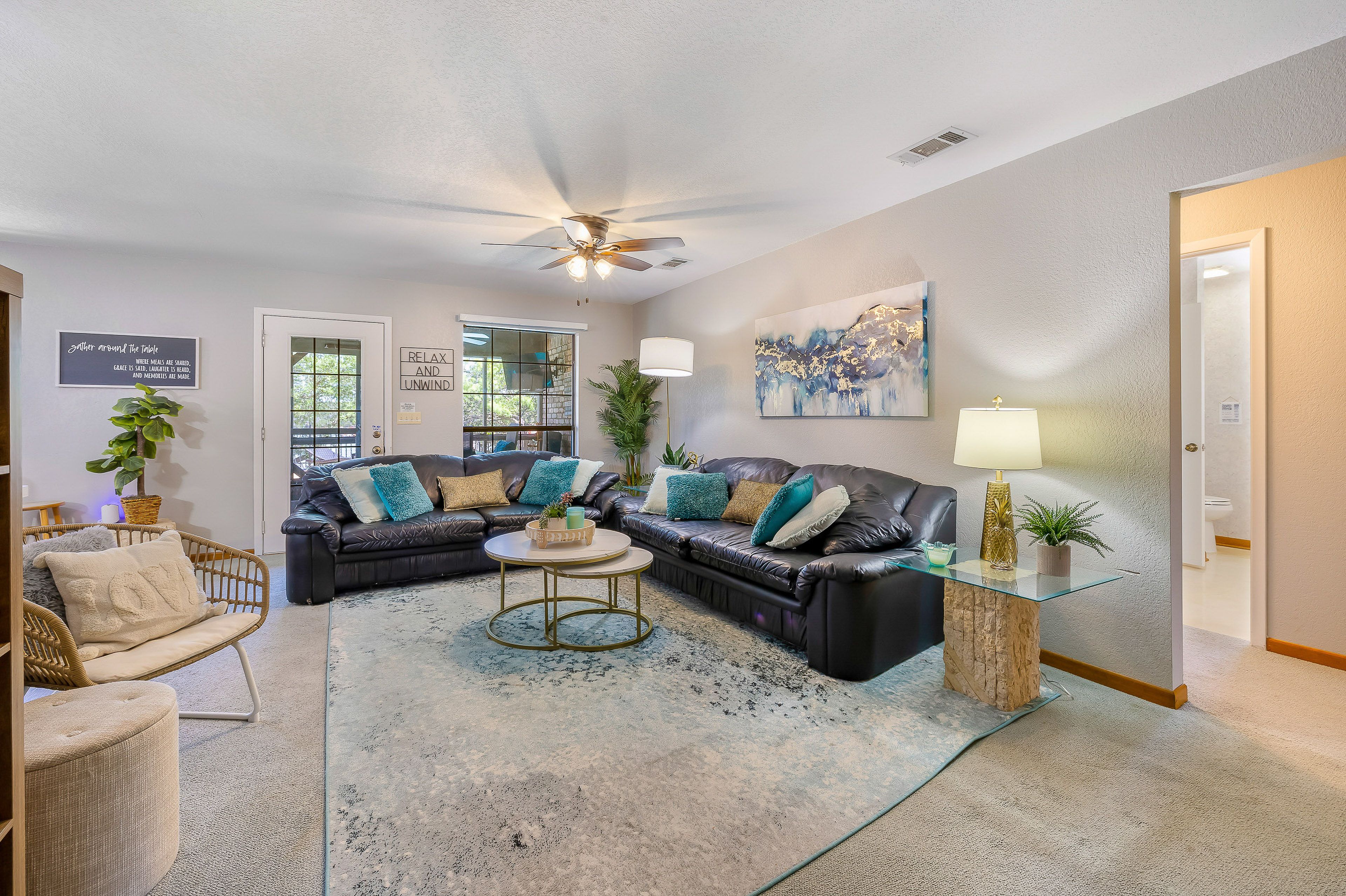 Living Room | Central Heating & A/C