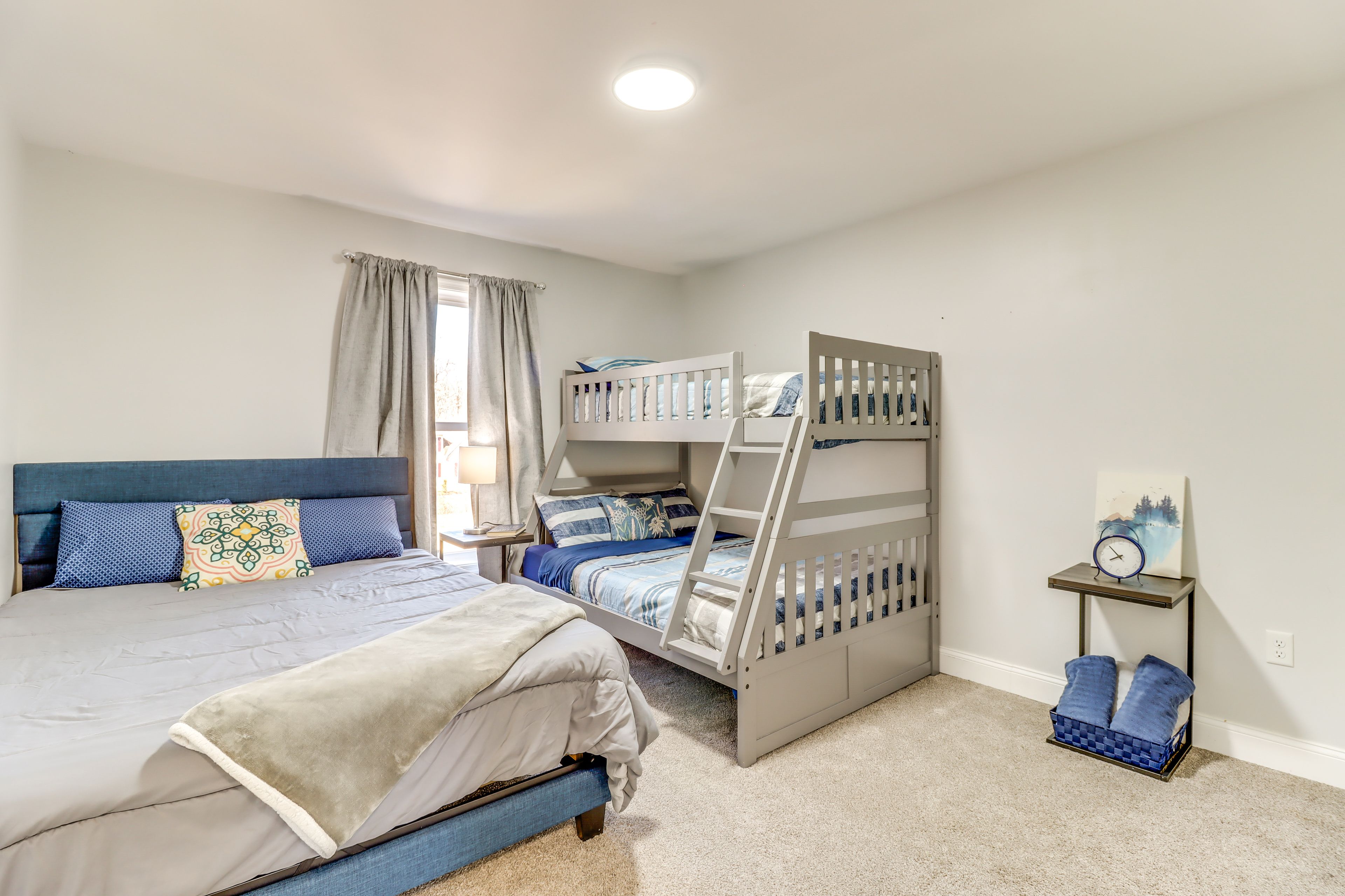 Bedroom 4 | Queen Bed | Twin/Full Bunk Bed | 2nd Floor