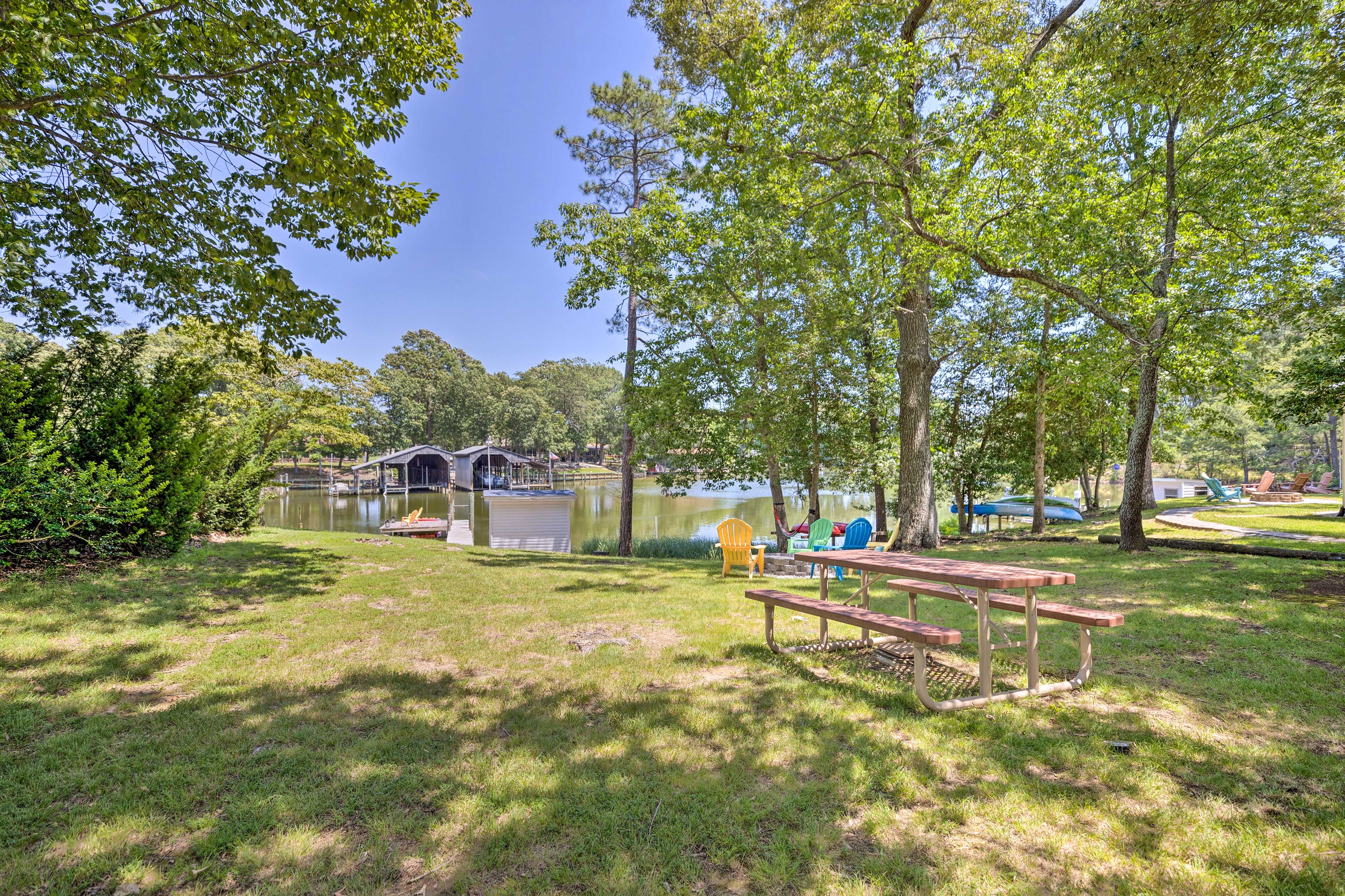 House Exterior | Picnic Table