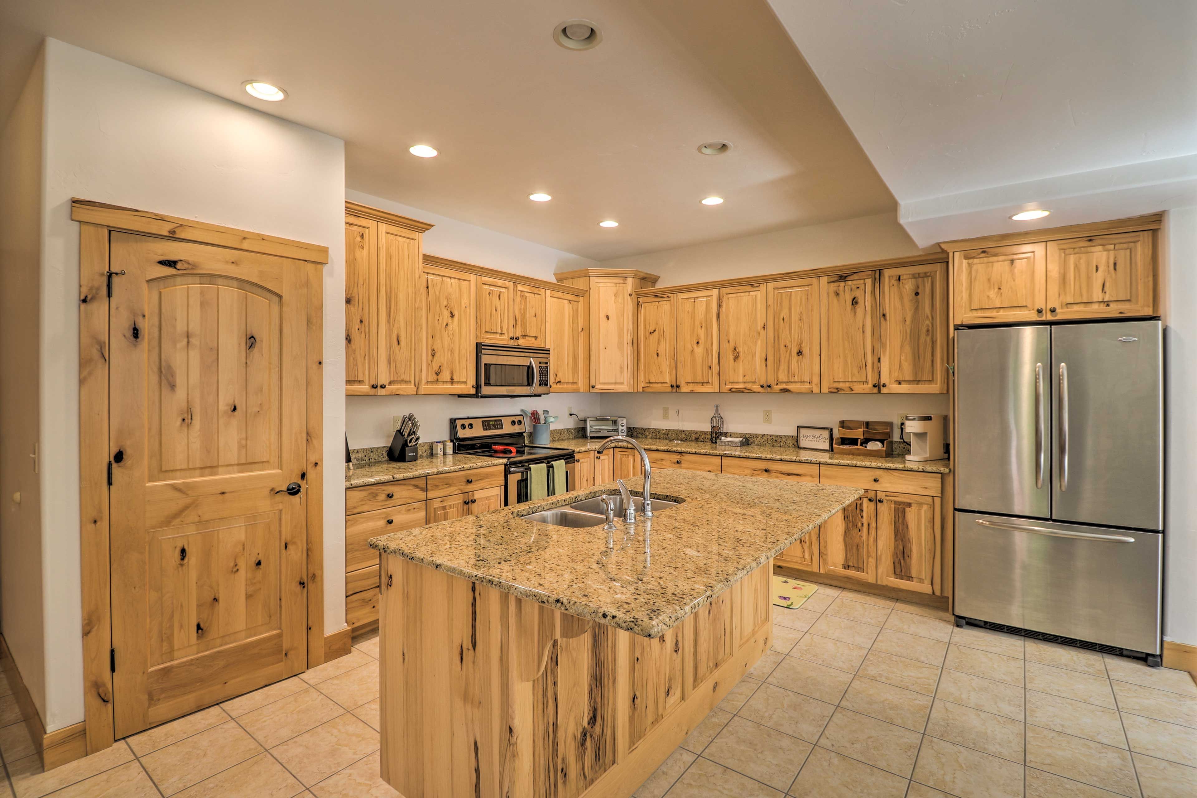Kitchen | Dishwasher | Coffee Maker | Blender | Toaster Oven | Crockpot