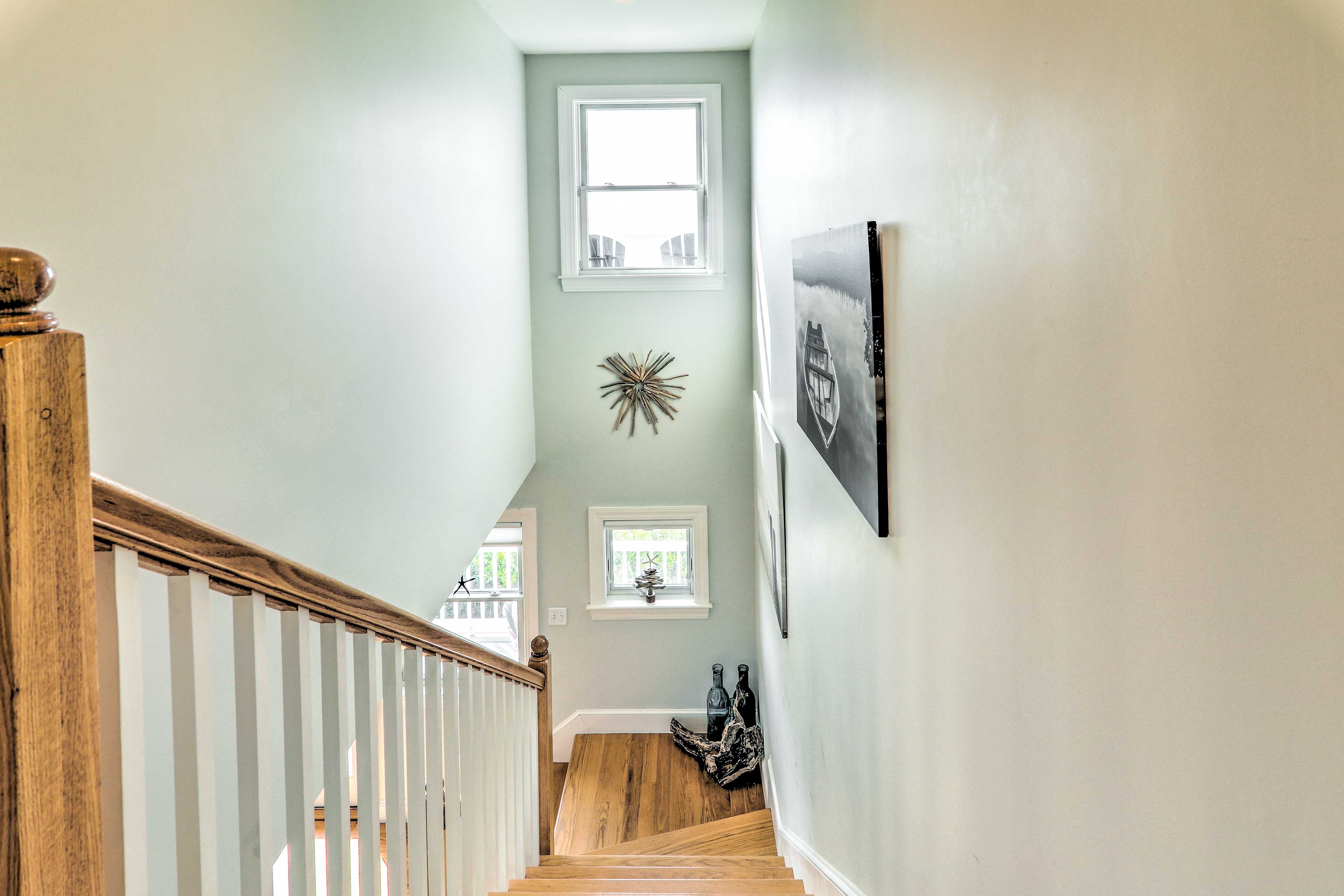 Stairs to 2nd Floor