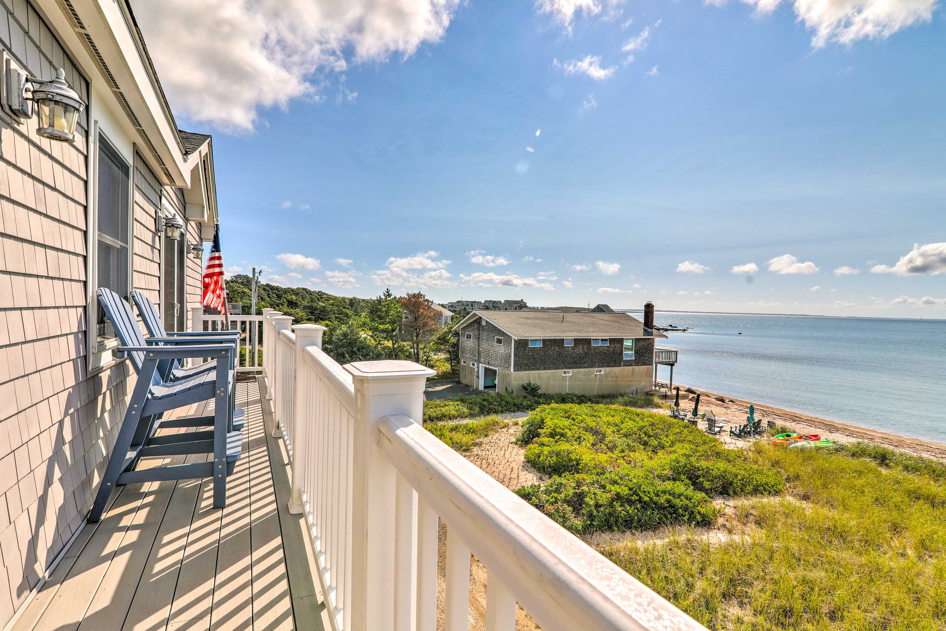 2nd-Floor Deck