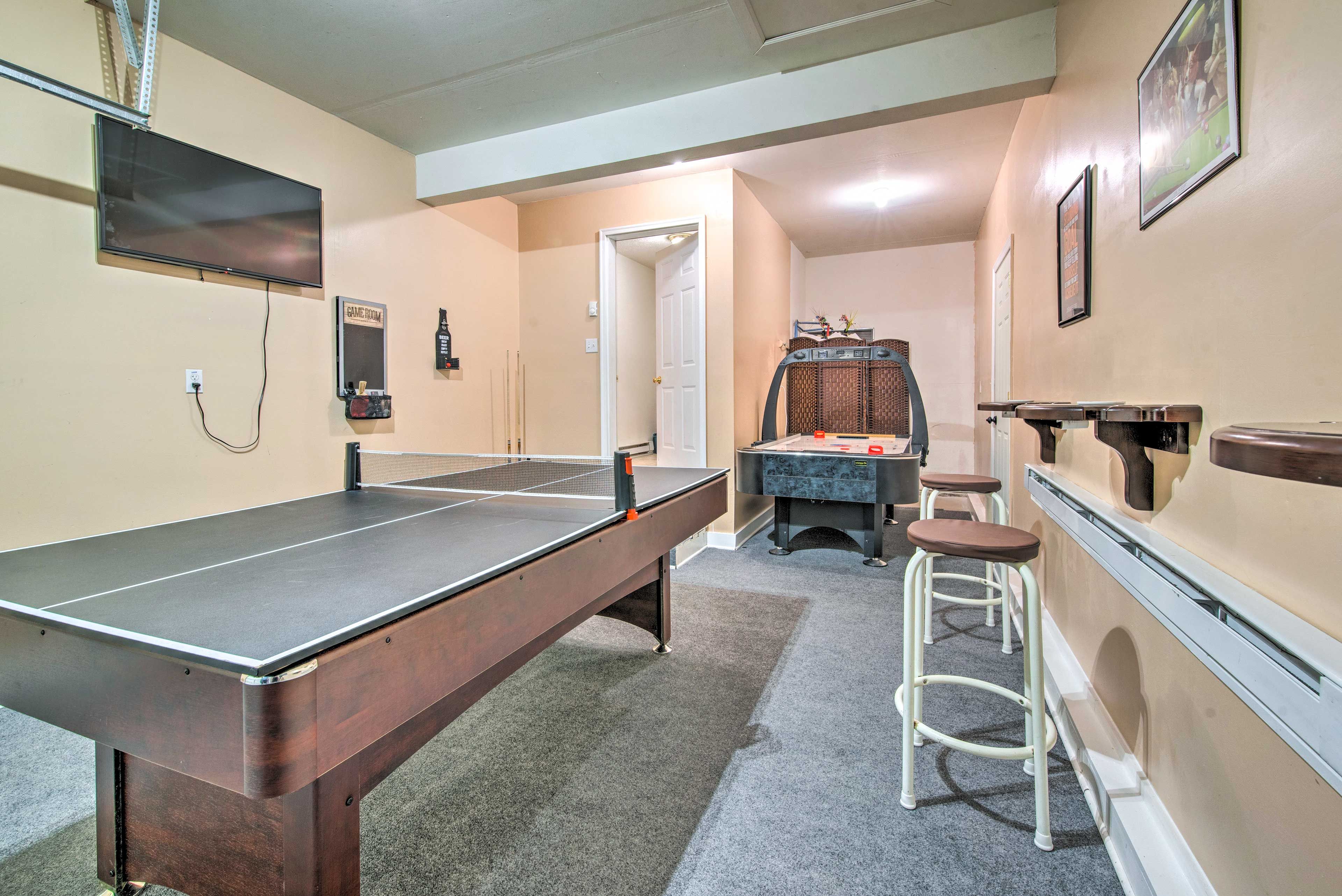 Game Room 2 | Convertible Ping Pong/Pool Table