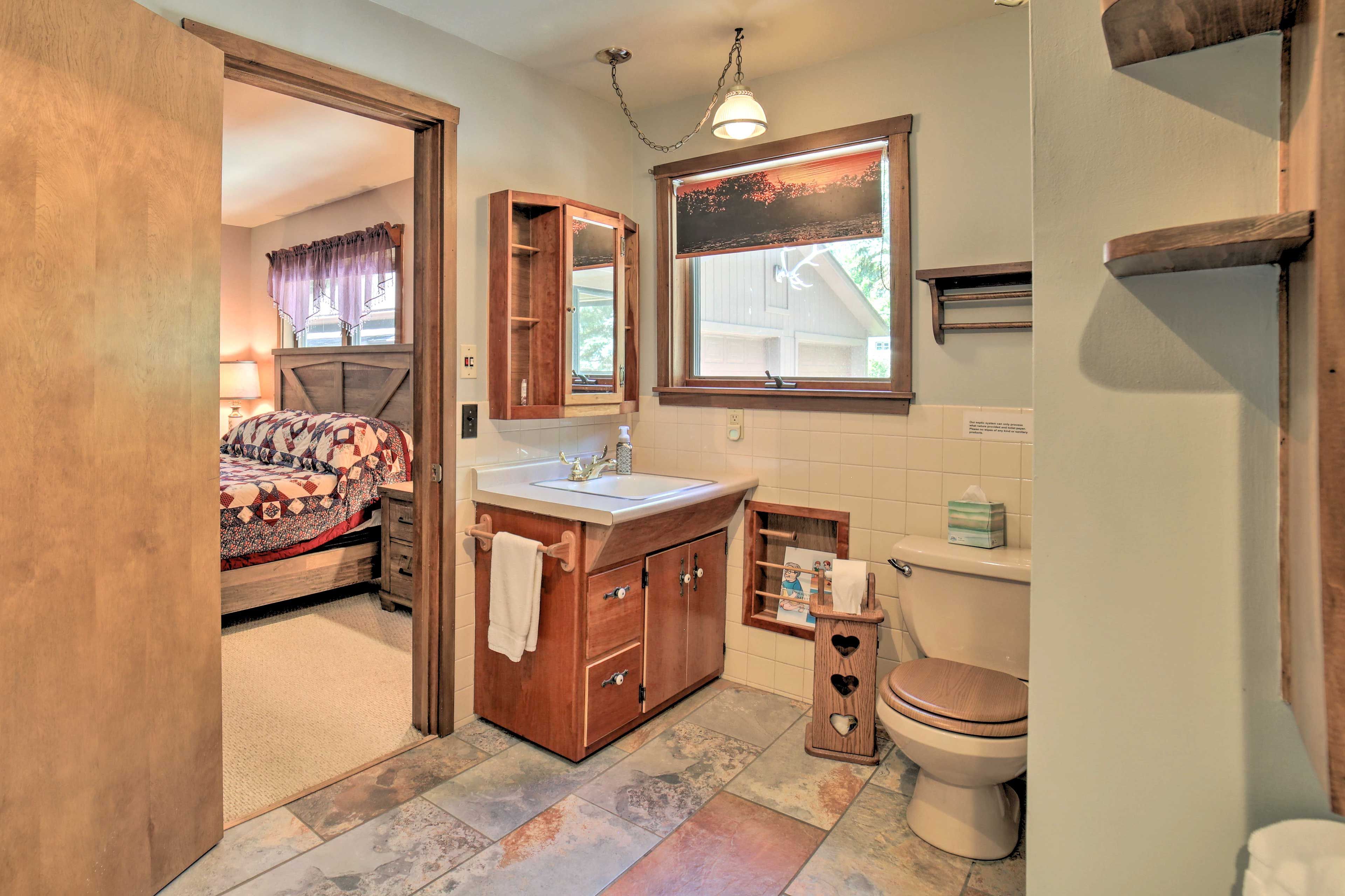 En-Suite Bathroom | Main Floor