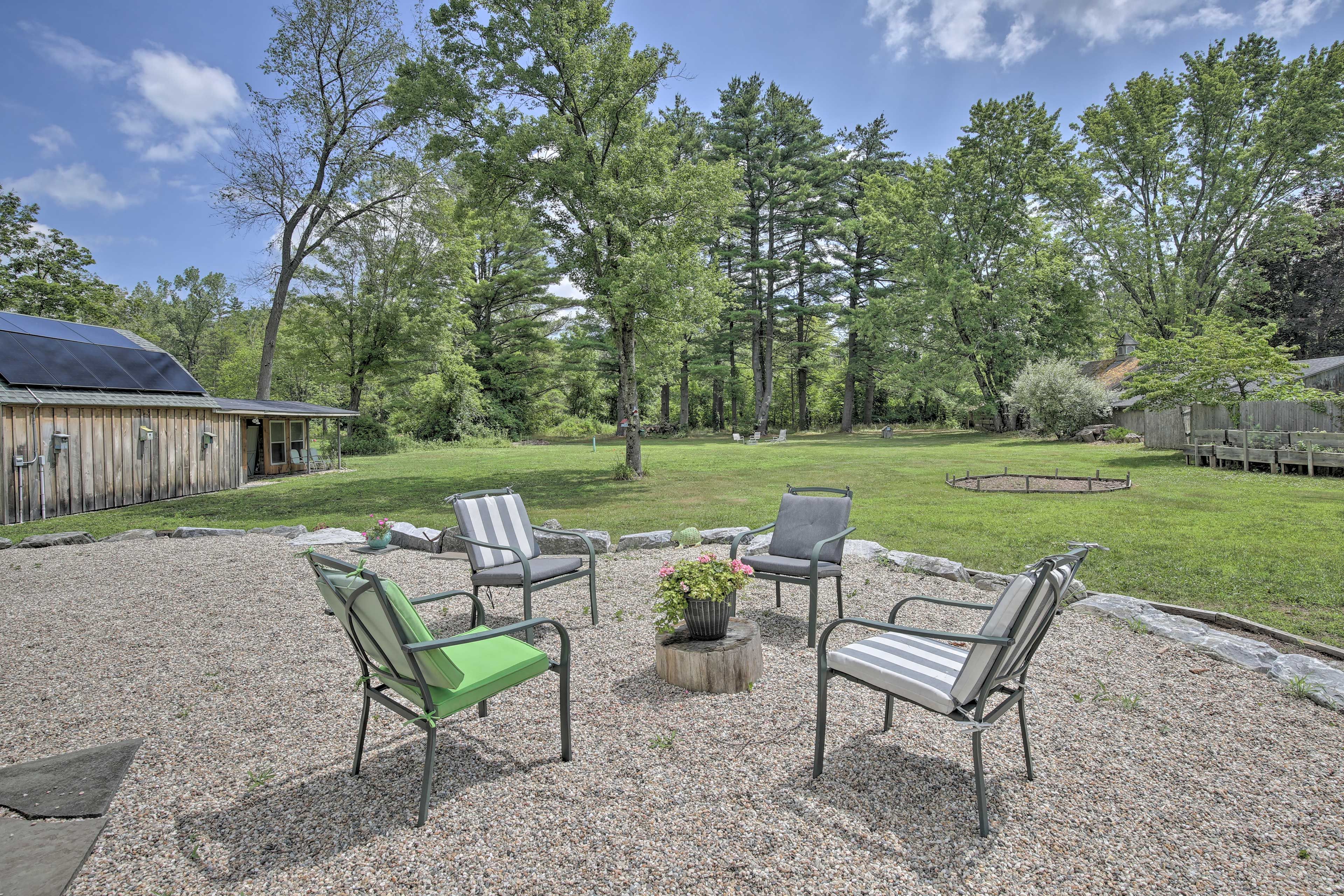 Private Backyard | Fire Pit | Outdoor Seating Areas | Bocce Ball, Croquet