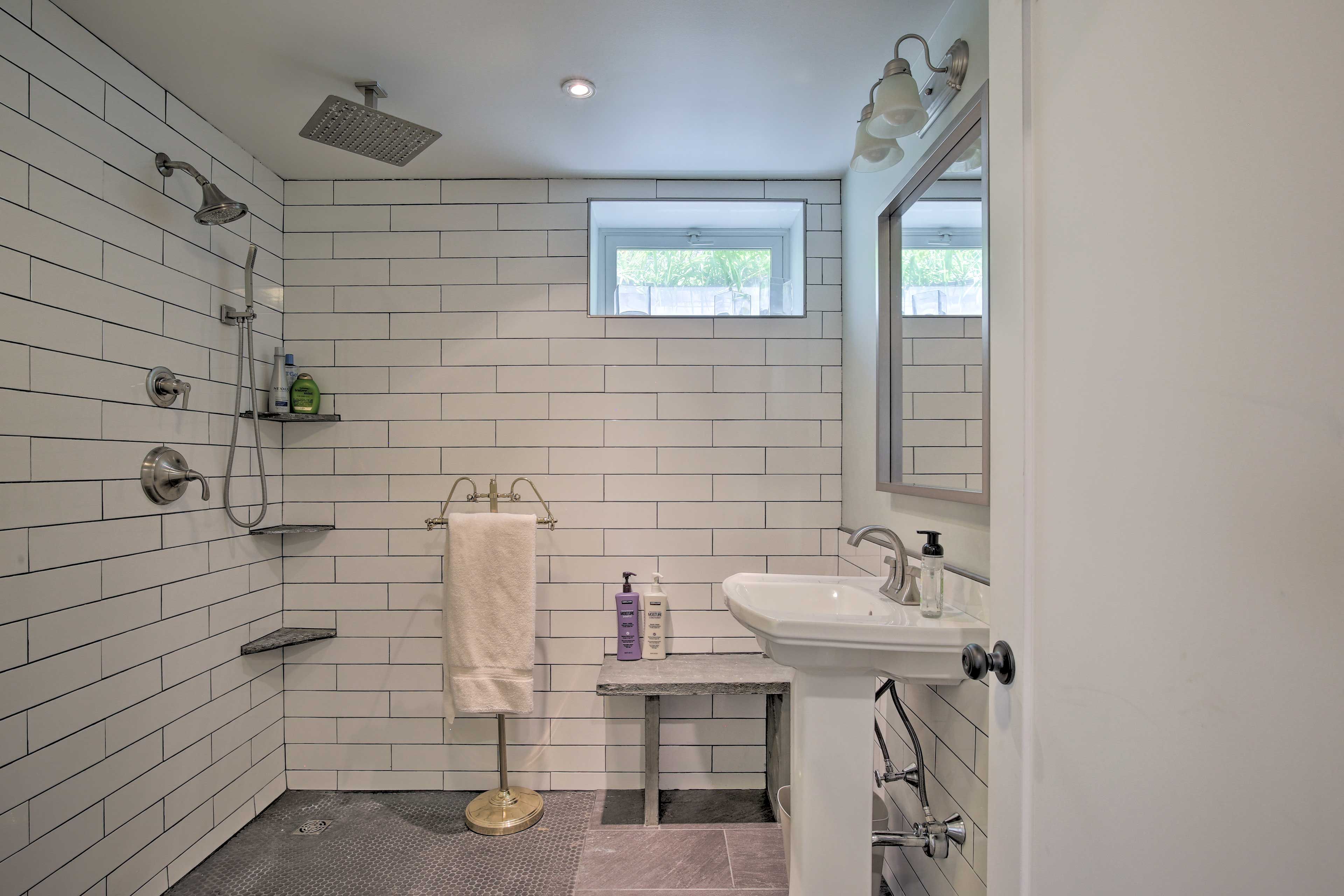 Bathroom | Lower Level