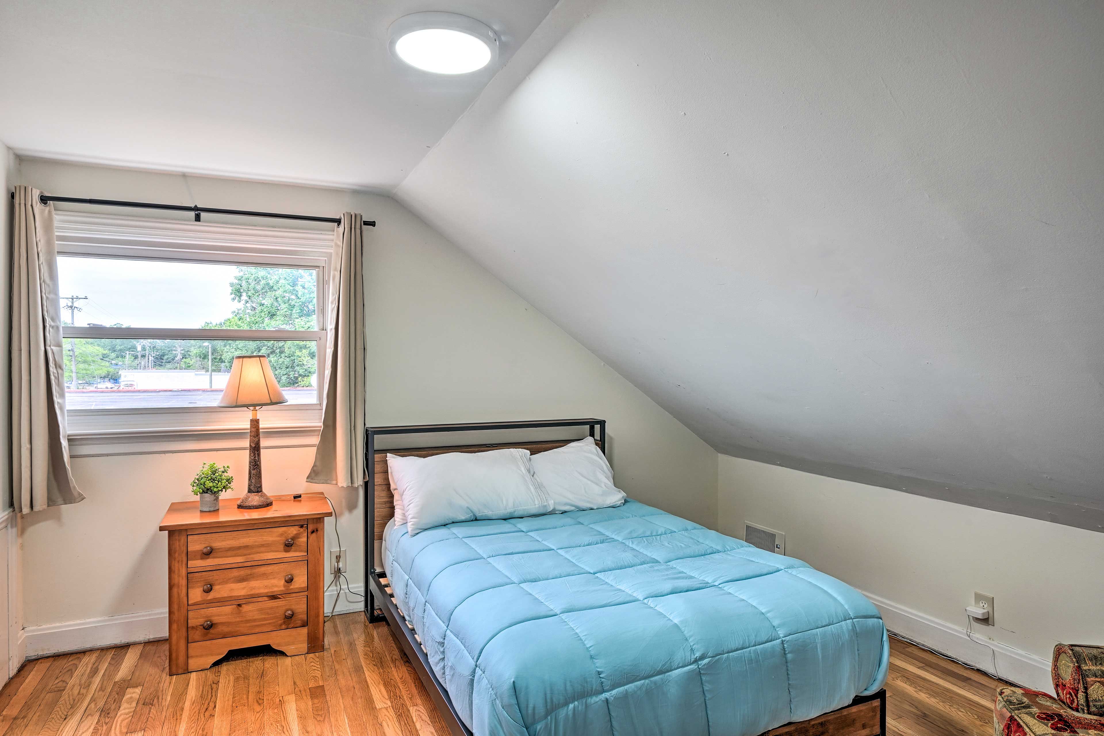 Bedroom 4 | Full Bed | 2nd Level