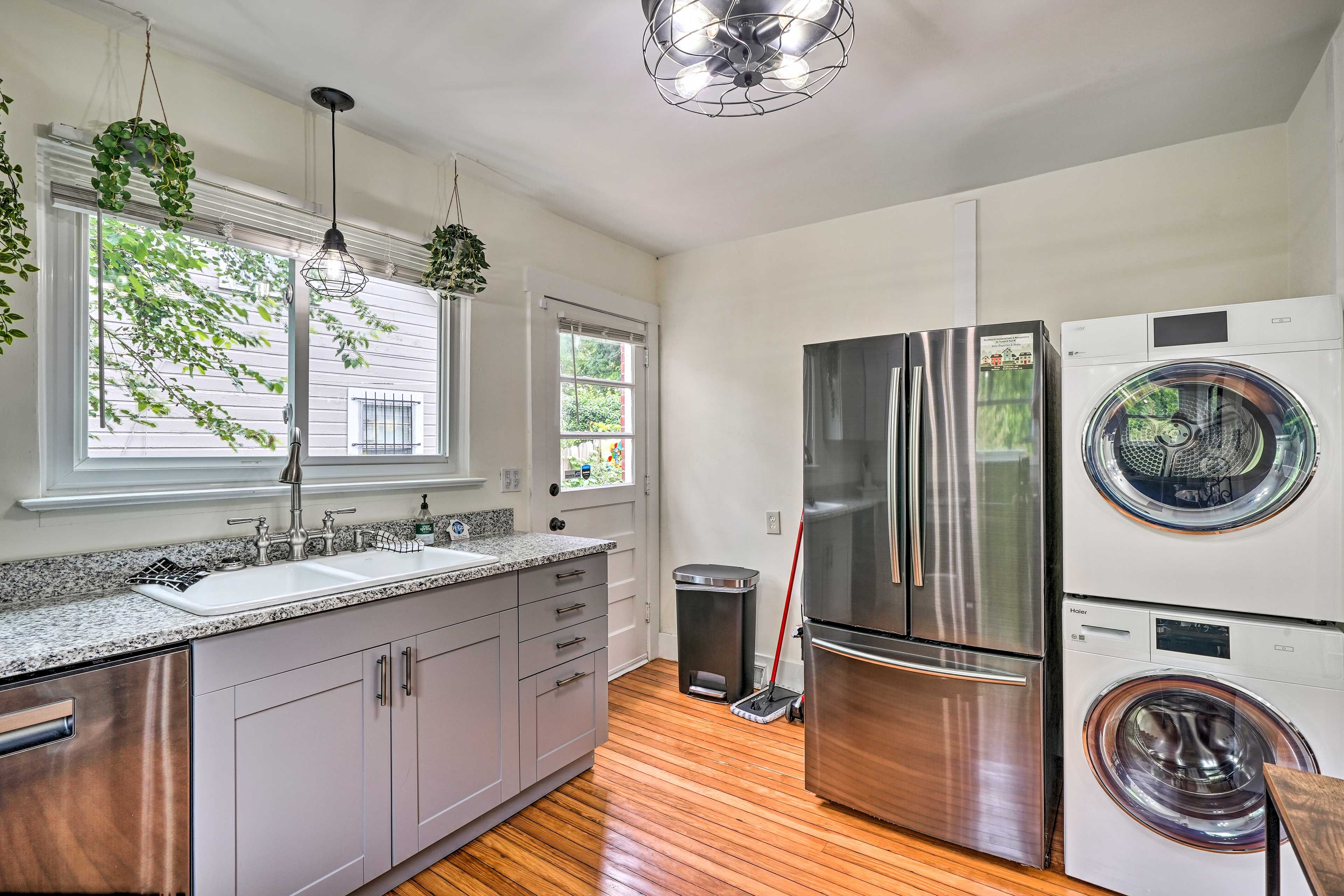 Laundry Area | Washer/Dryer