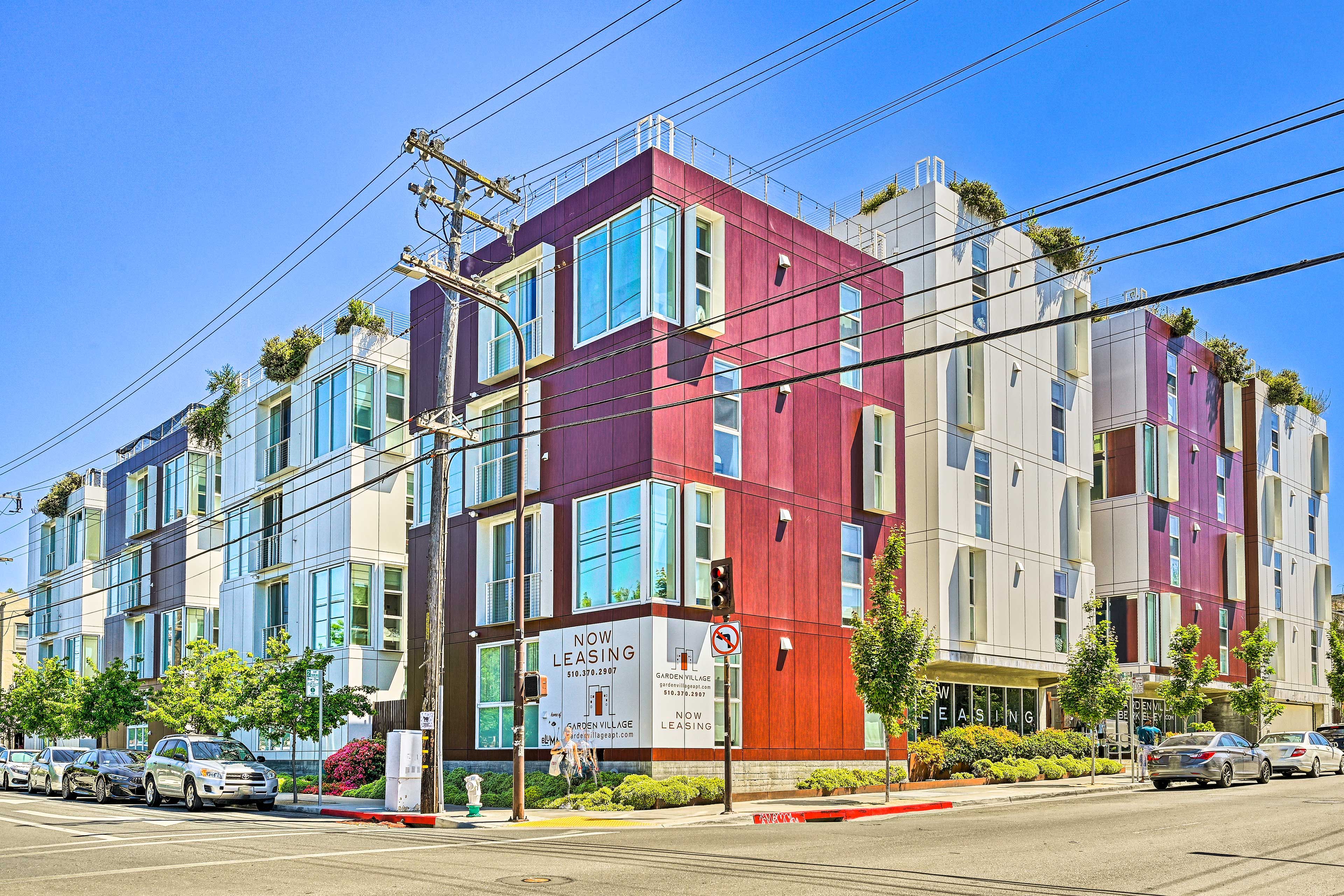 Building Exterior | Street Parking Only