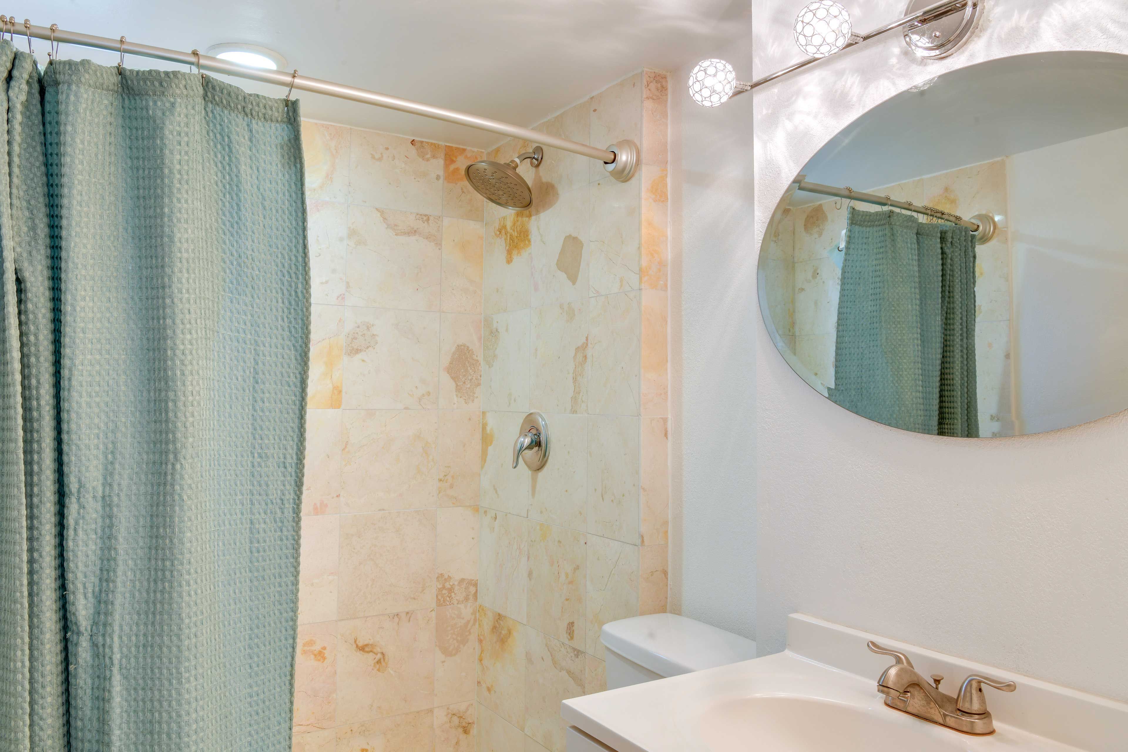 En-Suite Bathroom
