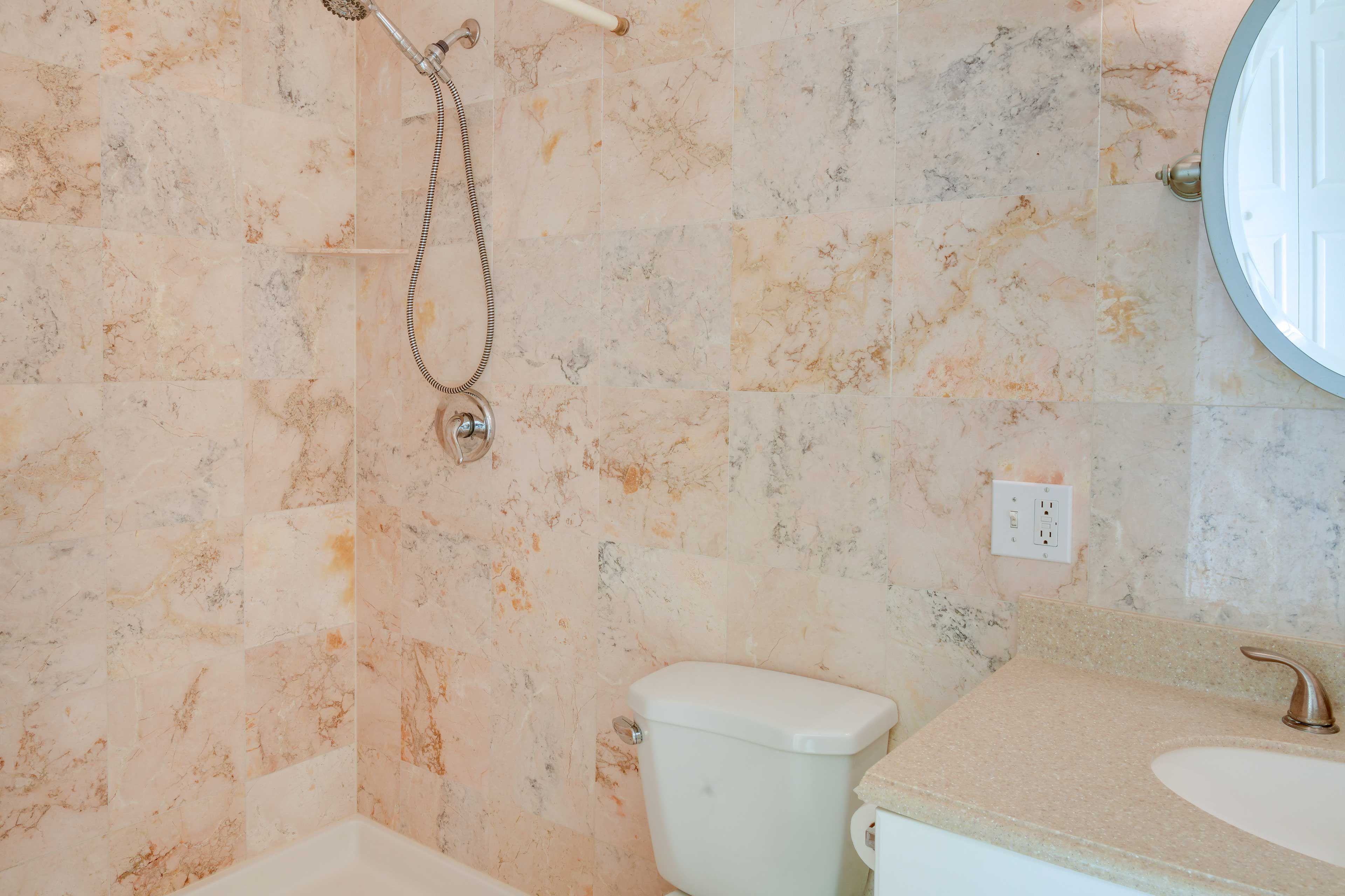 En-Suite Bathroom