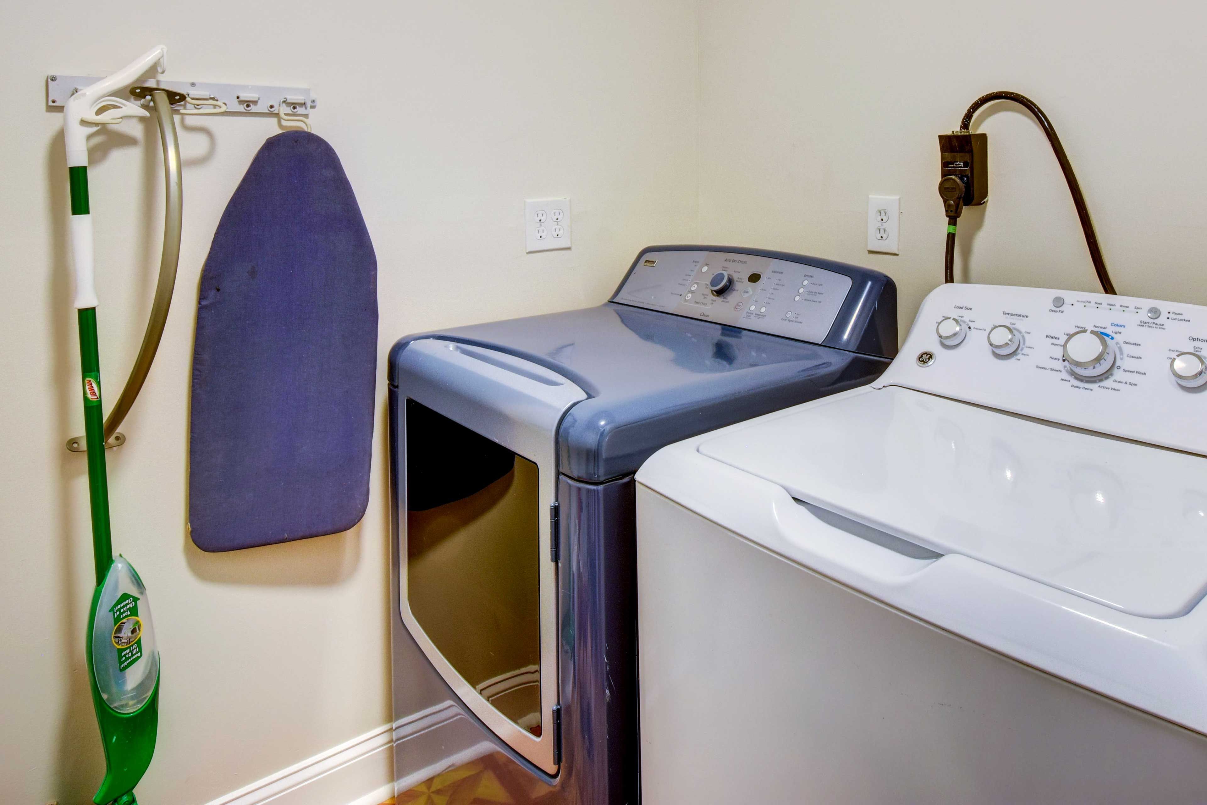 Laundry | Detergent Provided